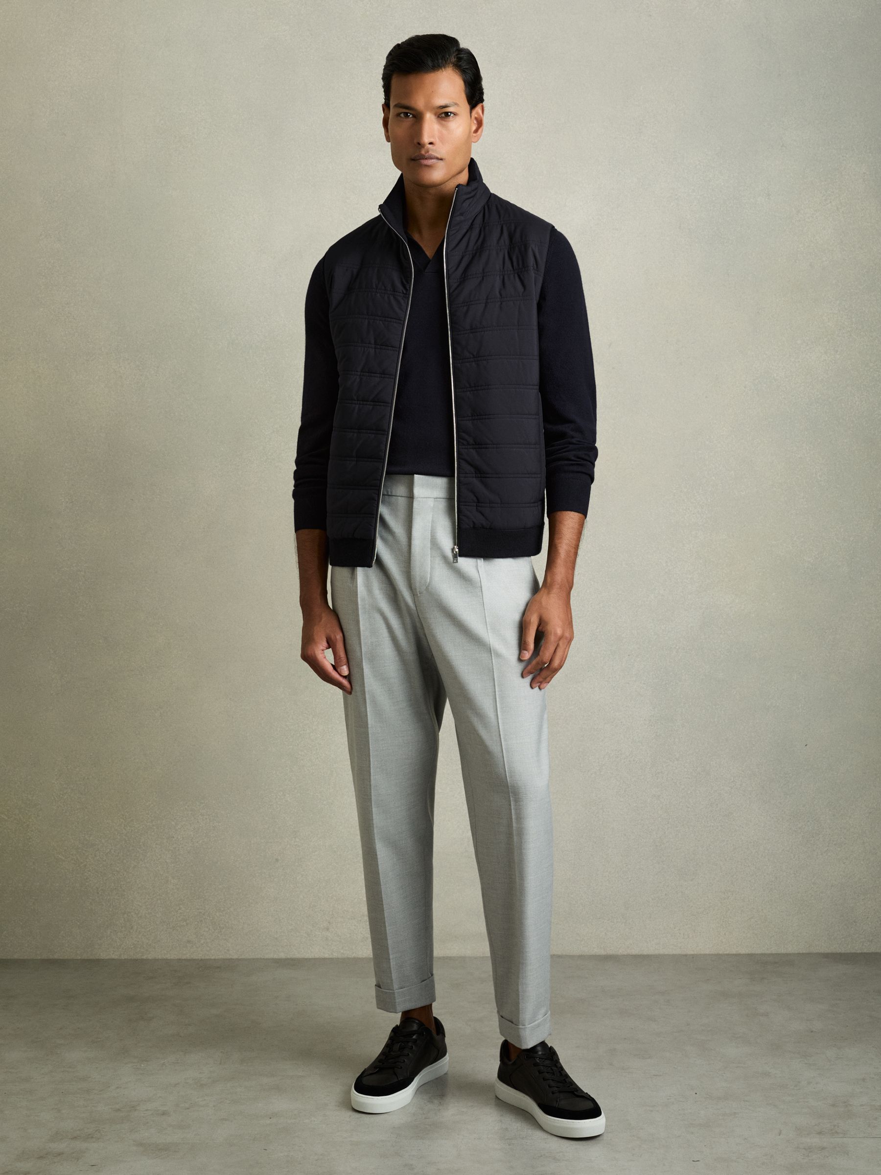 Hybrid Quilt and Knit Zip-Through Gilet in Navy
