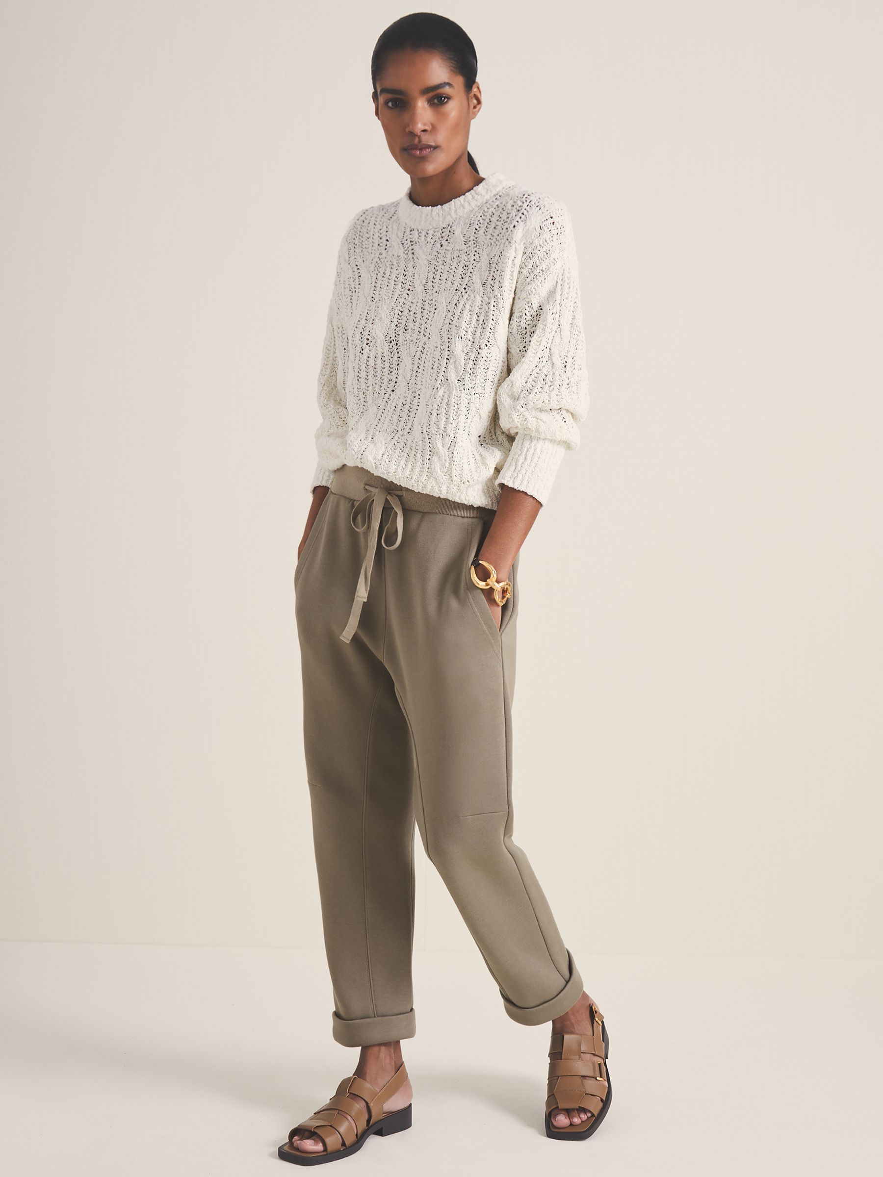 Reiss | Les 100 Ciels Jersey Joggers in Sage Green