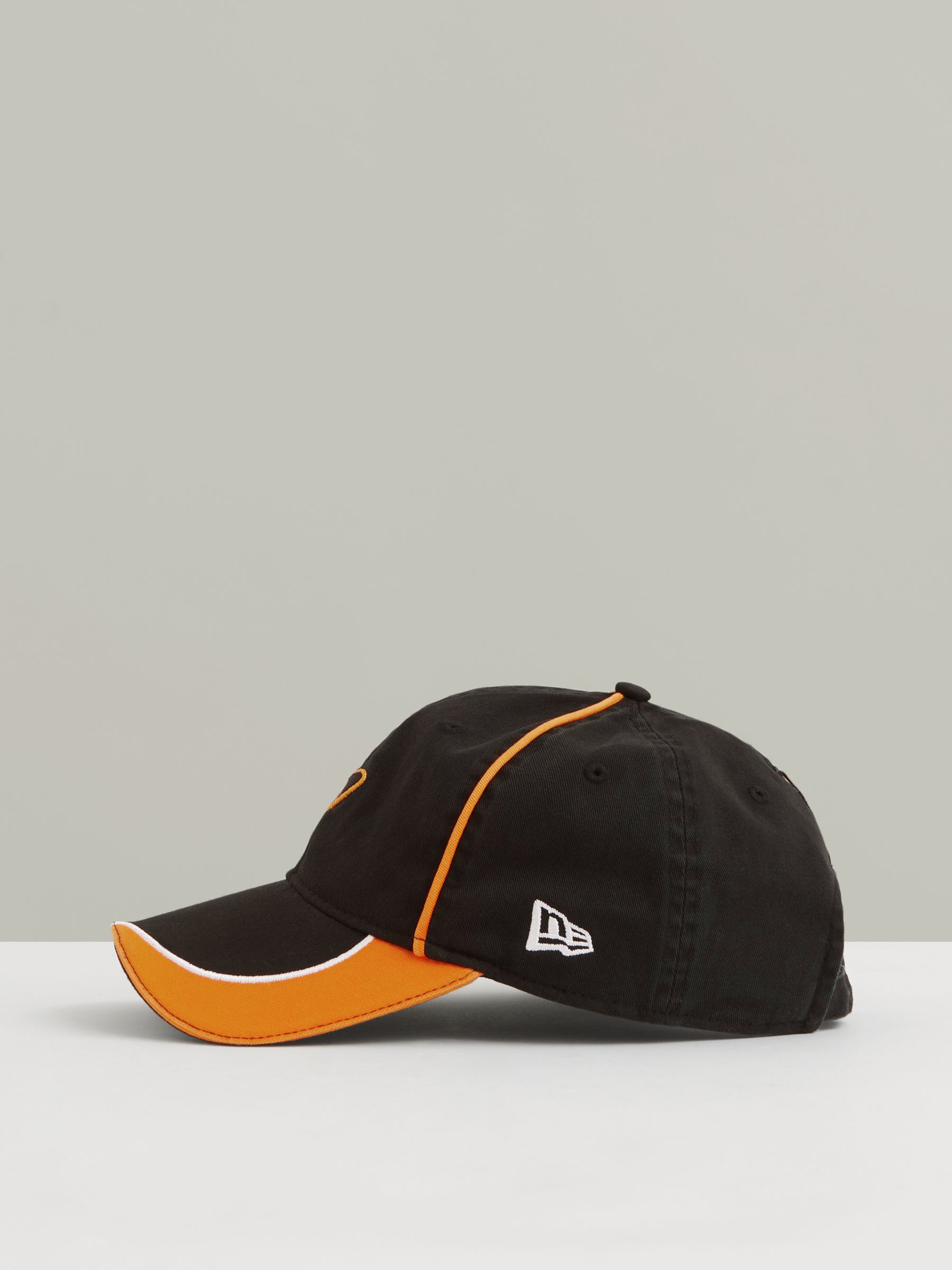 McLaren F1 Team Speedmark Cap Unisex Fit in Black