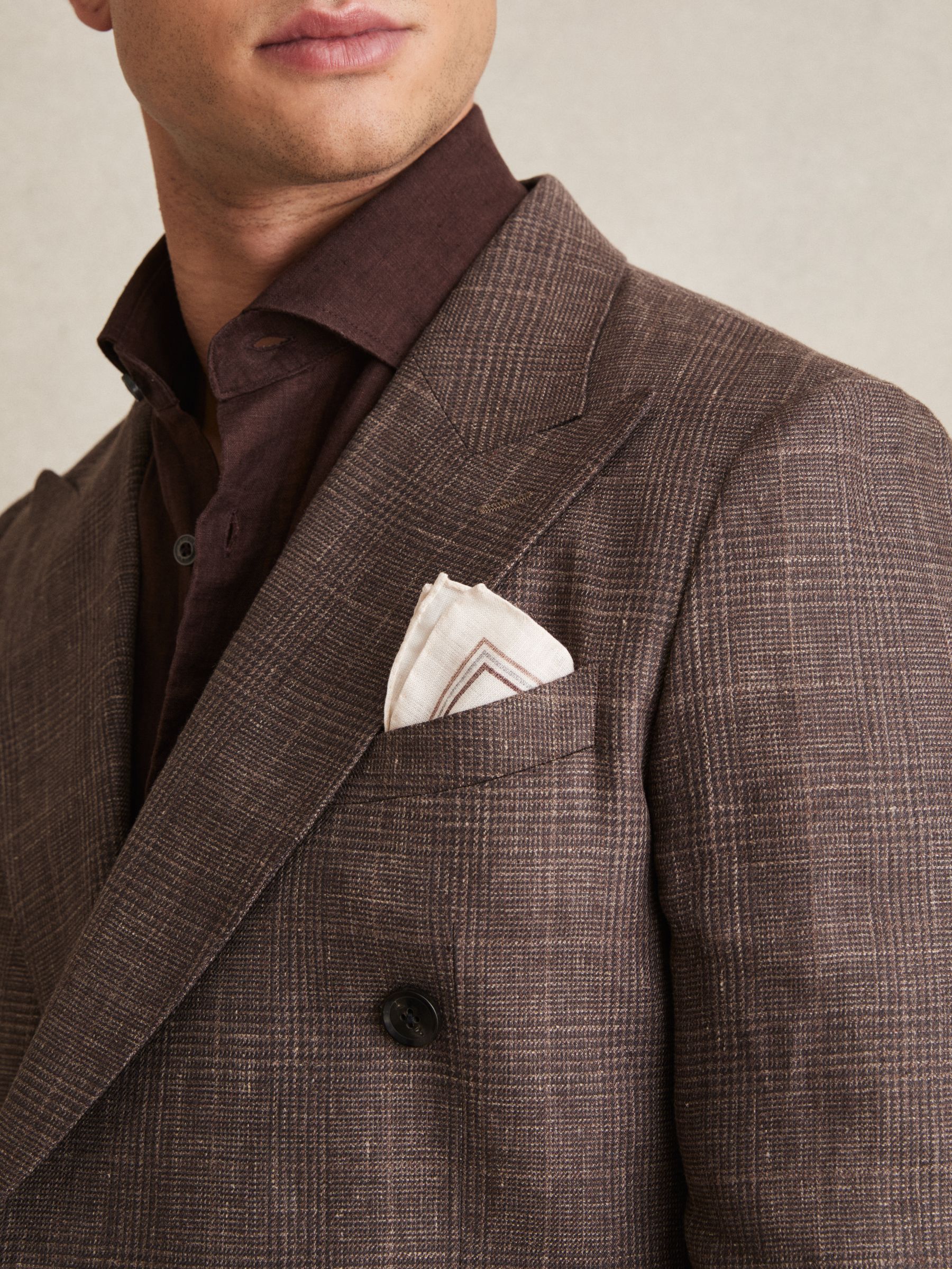 Linen Pocket Square in Ecru