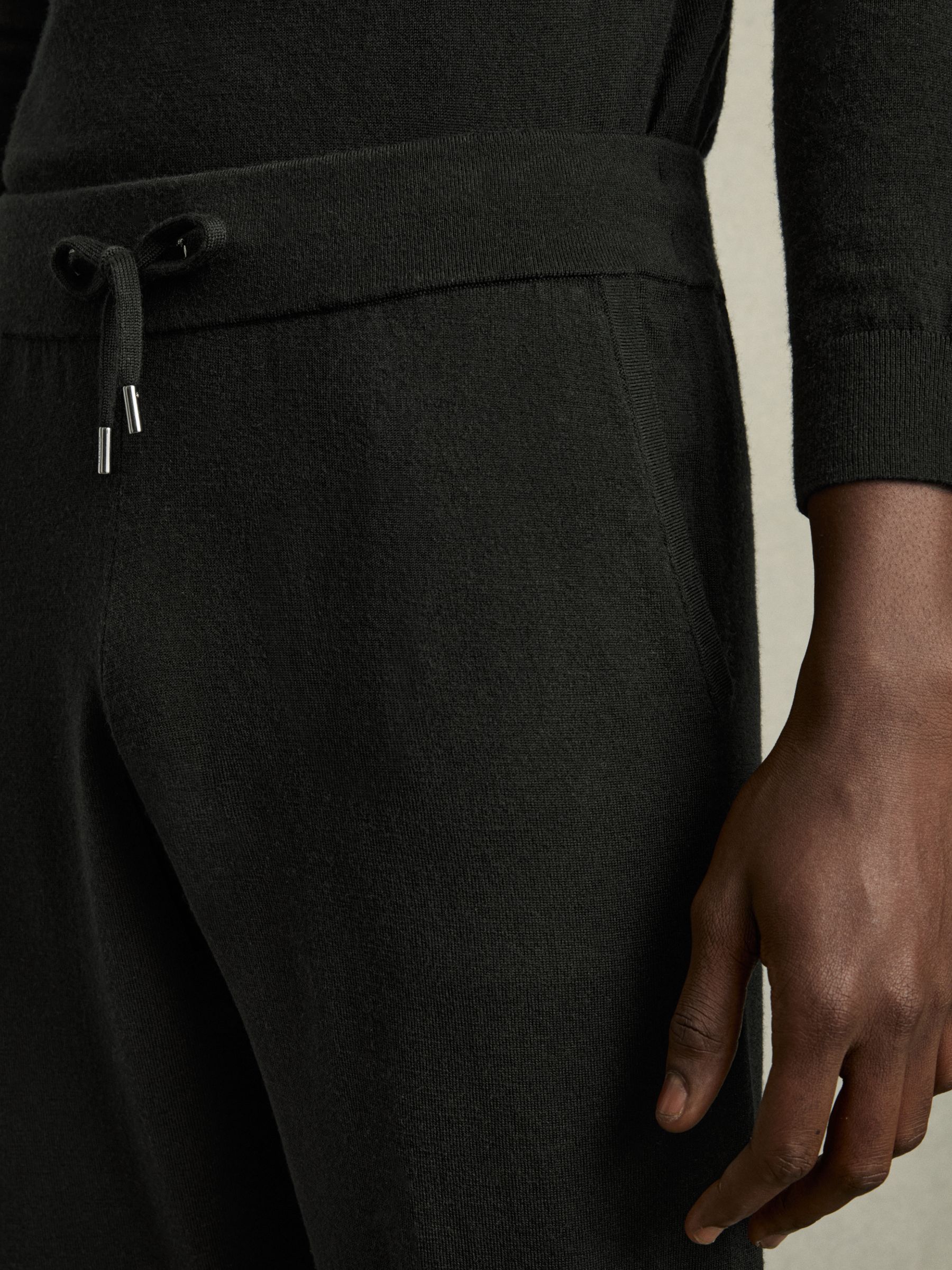 Merino-Blend Stretch Joggers in Black