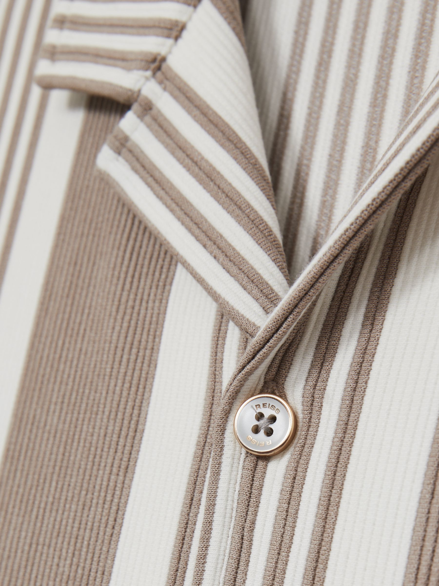 Stripe Ribbed Cuban Collar Shirt in Oatmeal/White