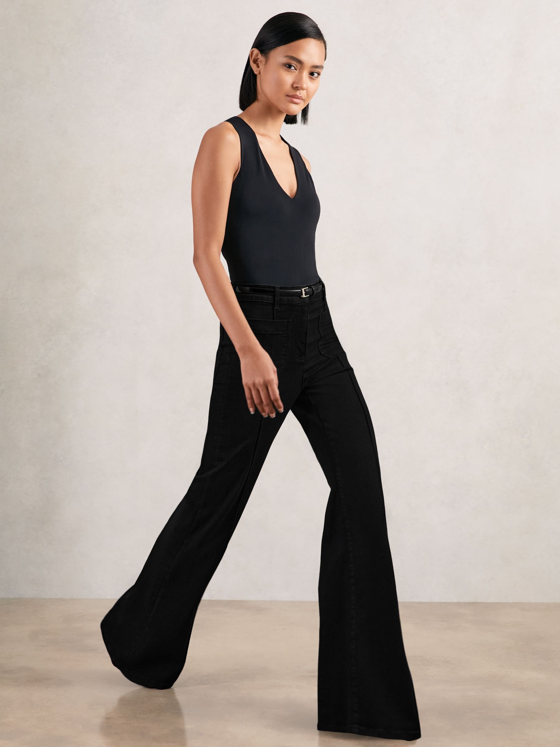 Petite Patch-Pocket Flared Jeans in Black
