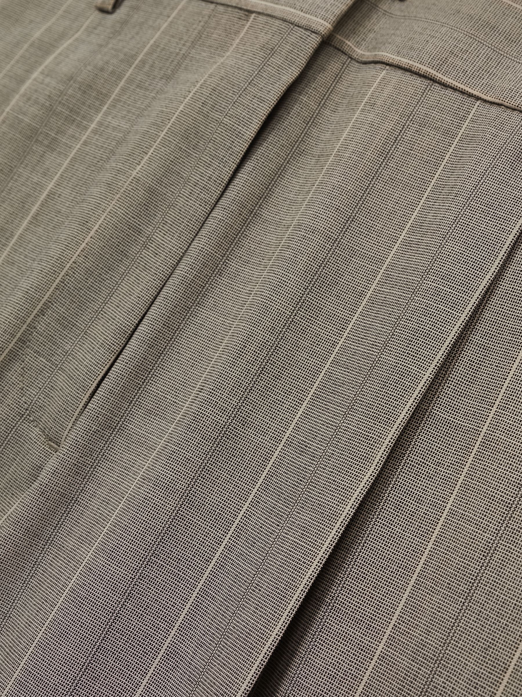 Wool-Blend Wide-Leg Pinstripe Trousers in Grey