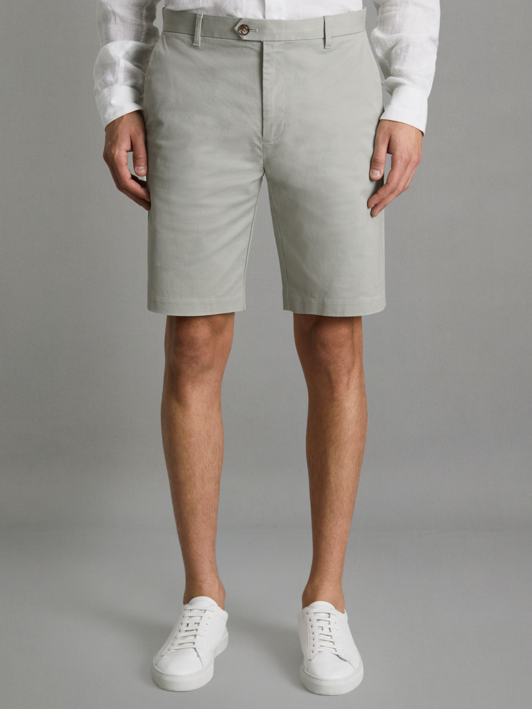 Modern Fit Cotton Blend Chino Shorts in Soft Sage