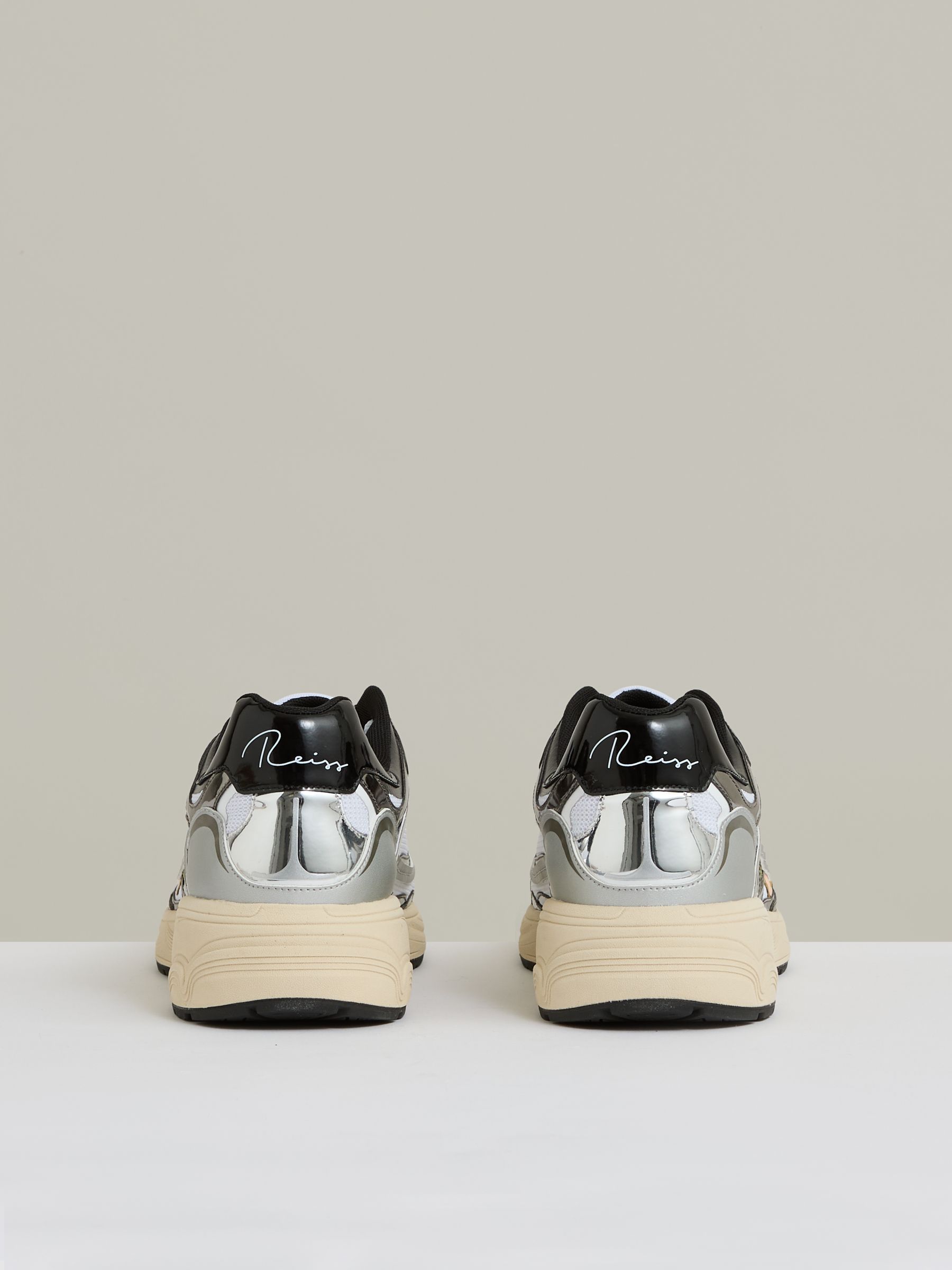 Overlay Logo Running Trainers in Gunmetal/Black