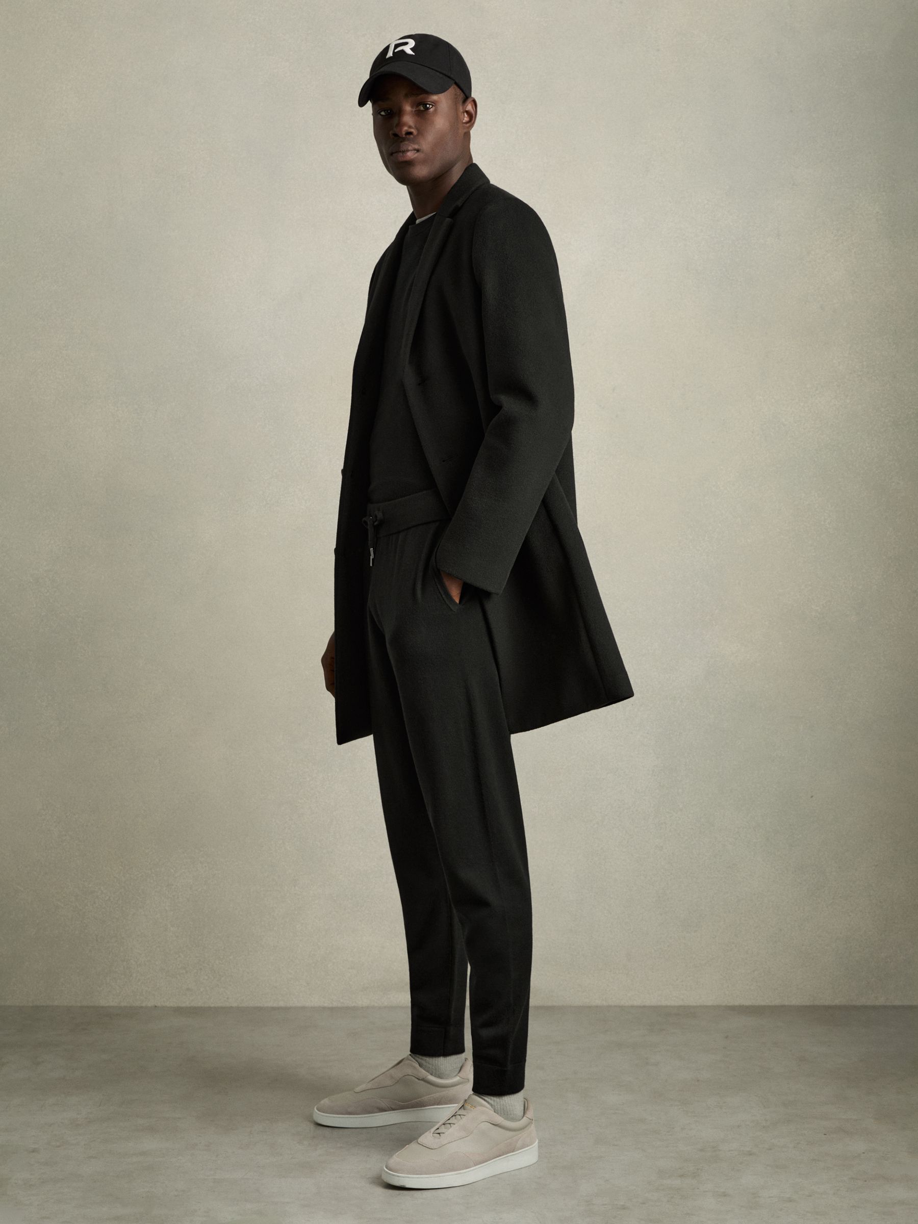 Merino-Blend Stretch Joggers in Black