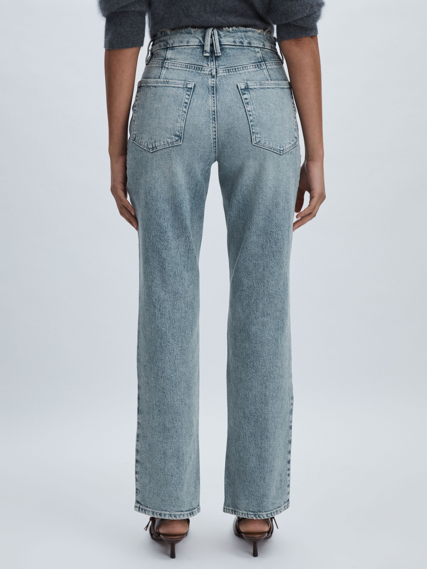 Good American Straight-Leg Slit-Hem Jeans in Light Indigo