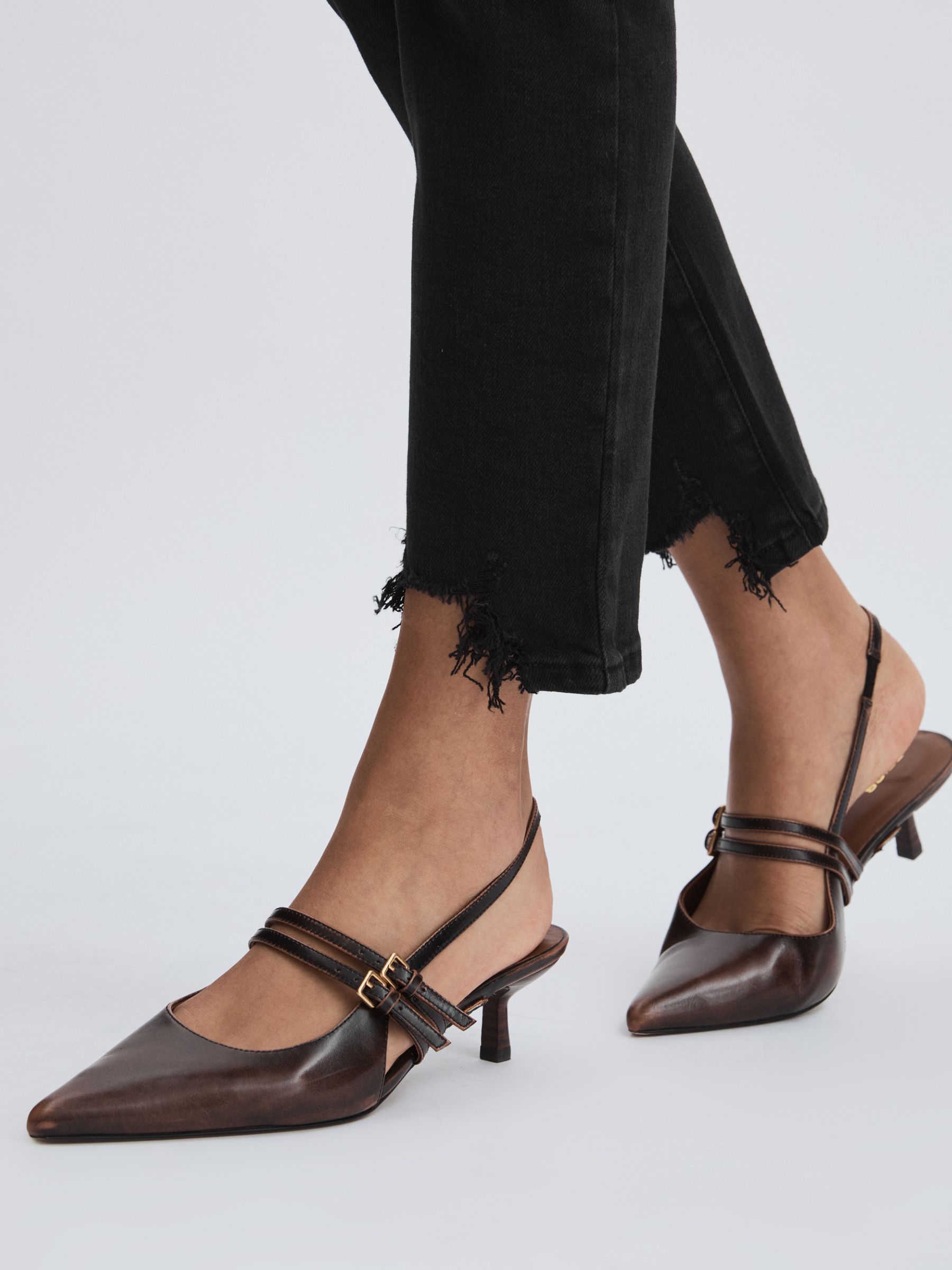 Good American Distressed-Hem Cropped Jeans in Black