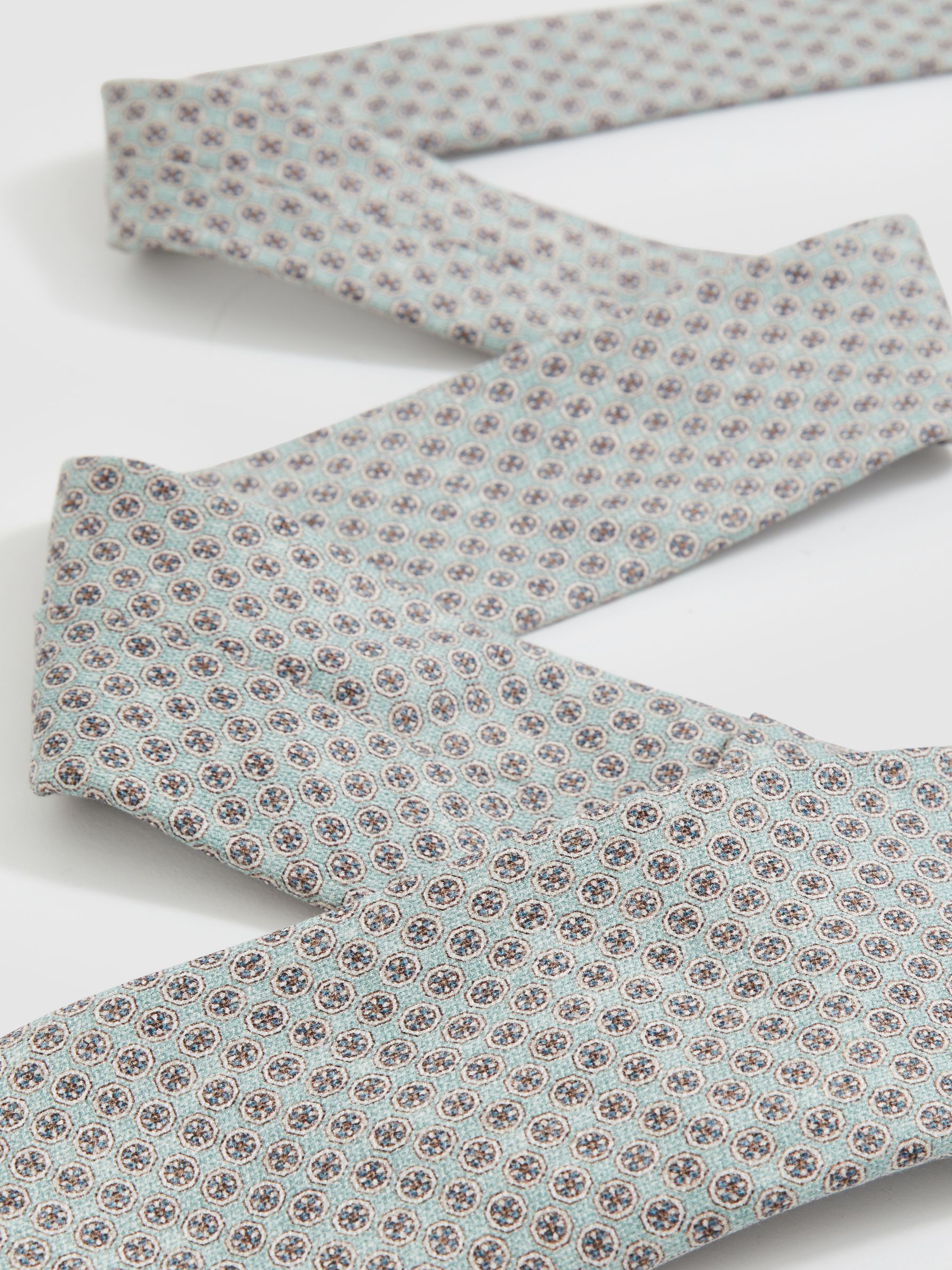 Silk Medallion-Print Tie in Soft Sage