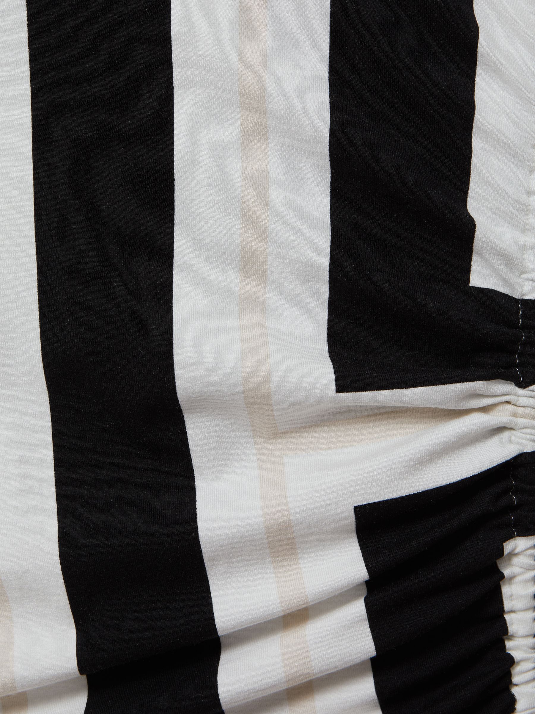 Colourblock Ruched Bodycon Midi Dress in Black/White