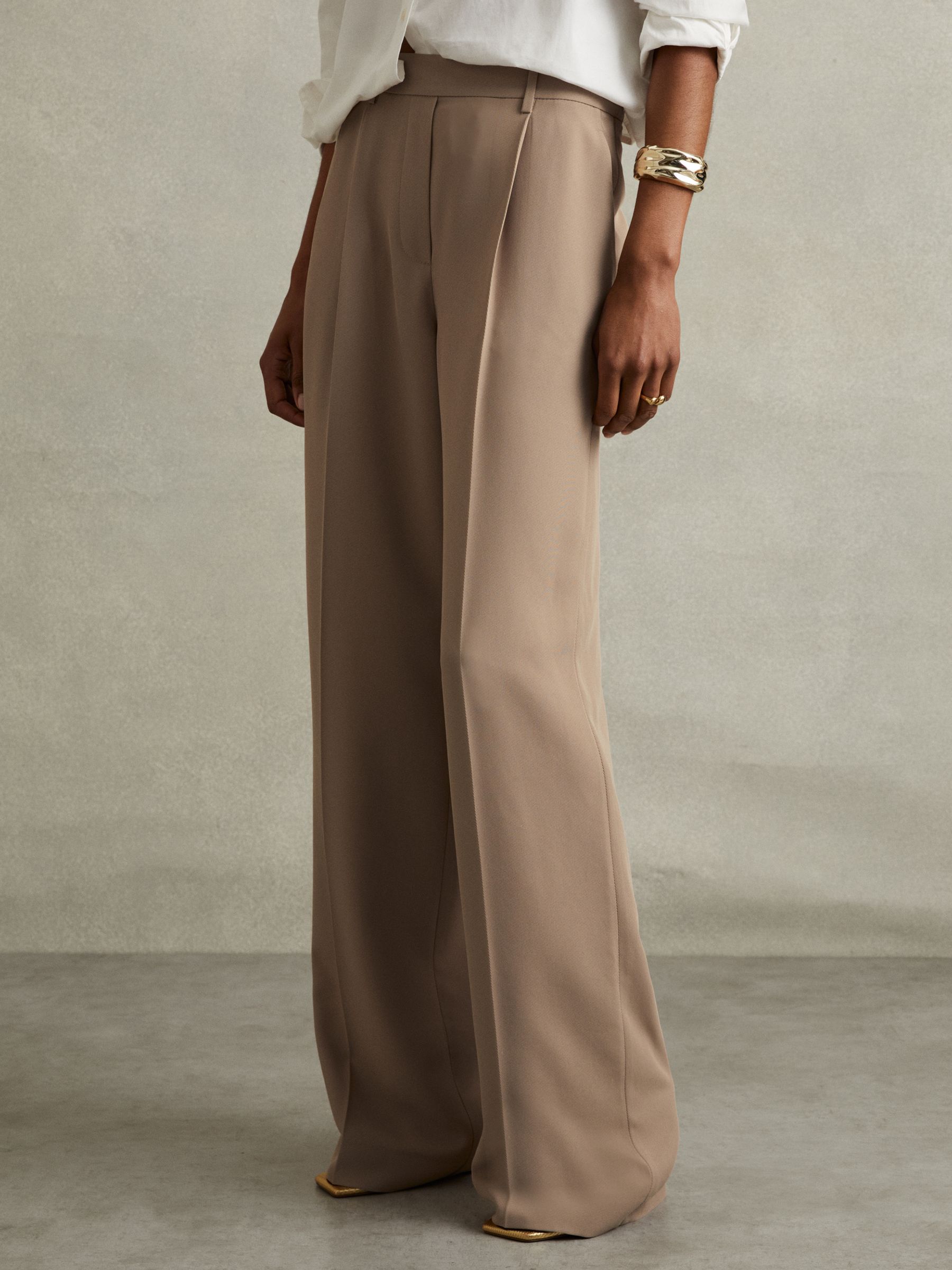 Half-Elasticated Wide Leg Trousers in Mink Neutral