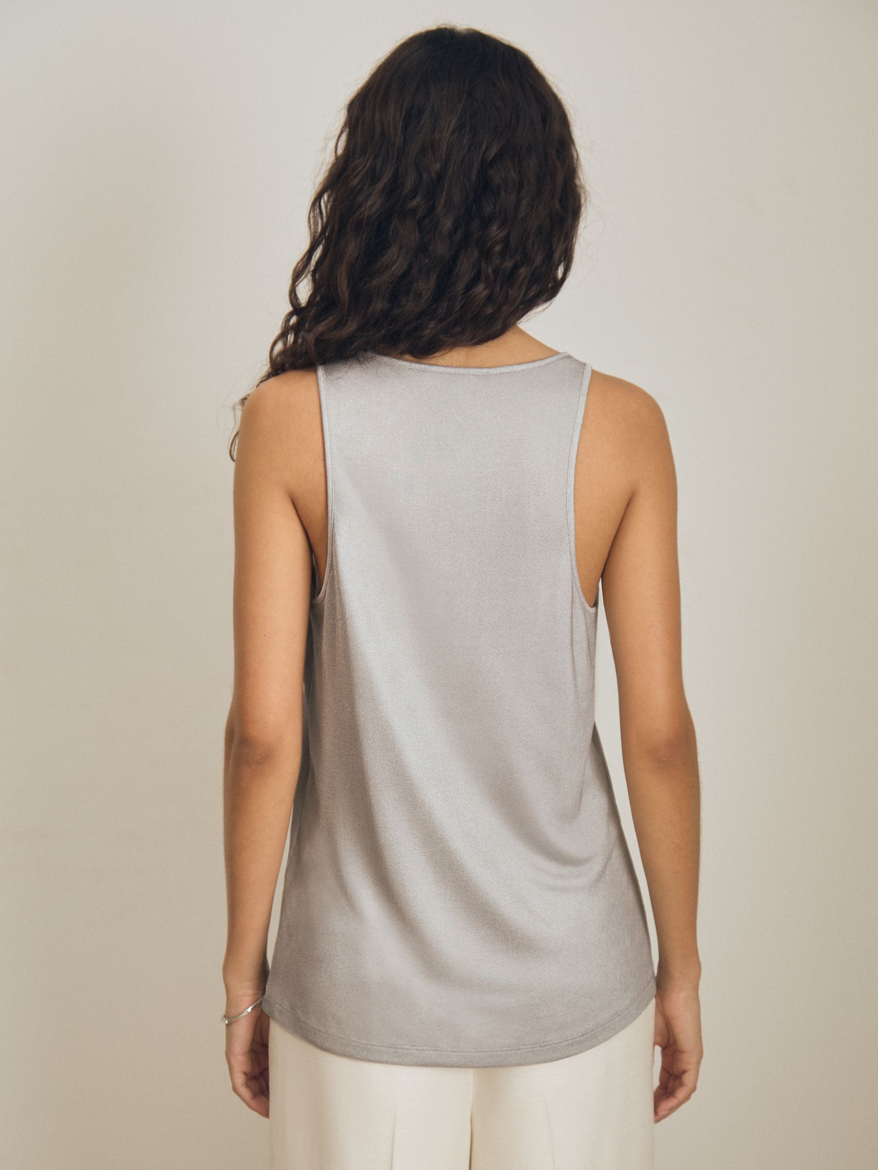 Atelier Scoop-Neck Vest in Silver