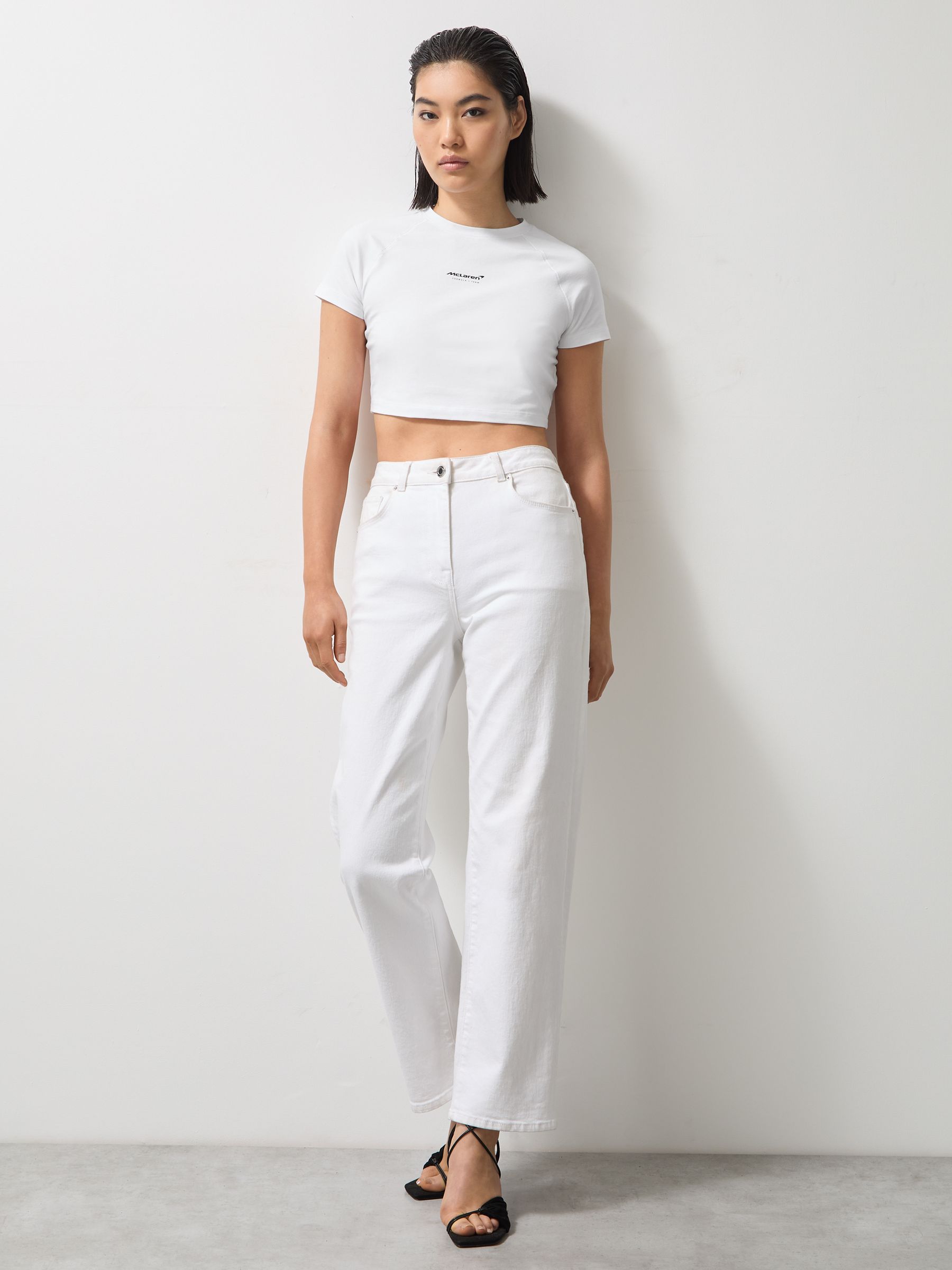 McLaren F1 Team Cropped Logo T-Shirt in White