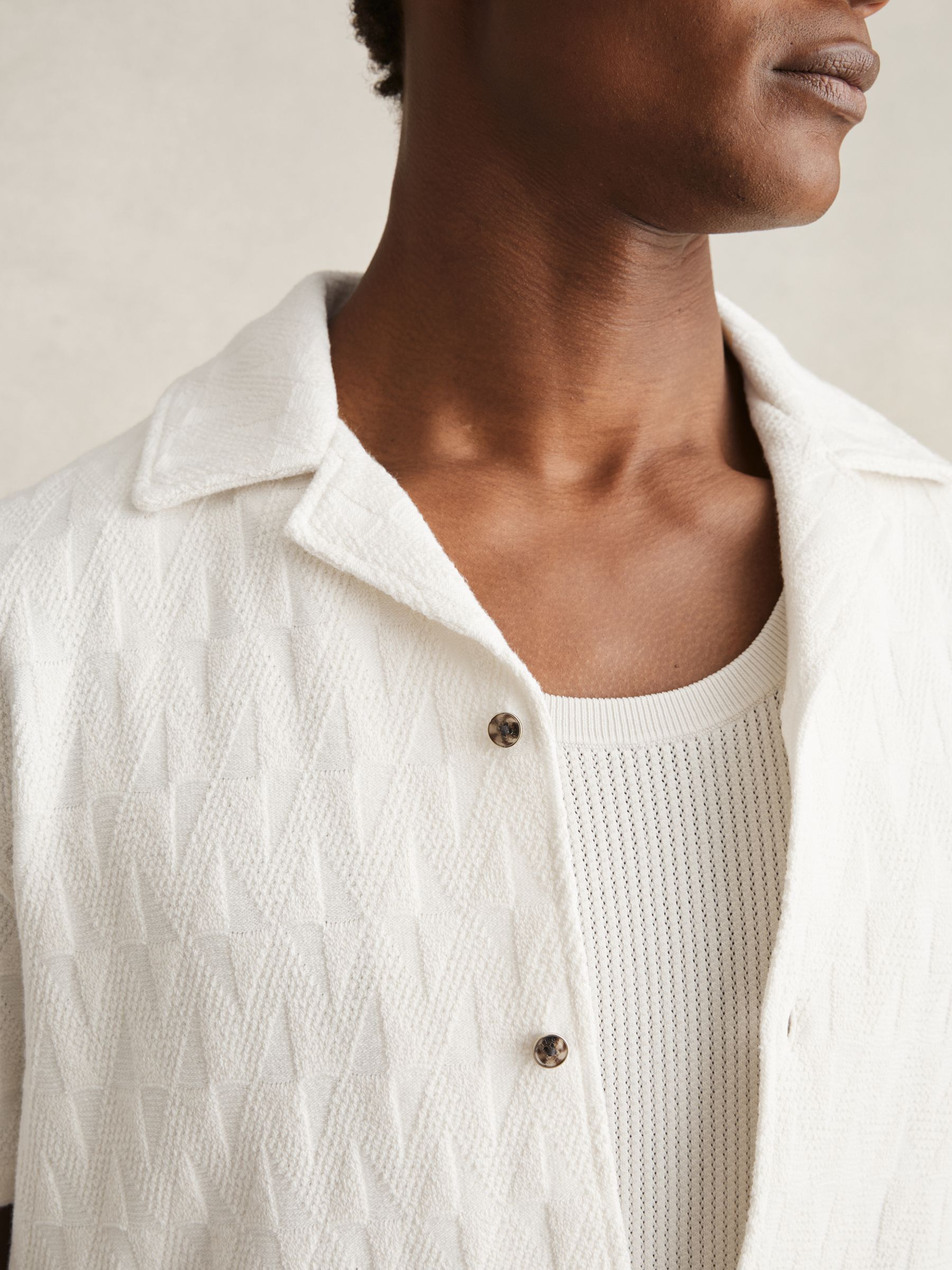 Cotton Textured Cuban Collar Shirt in Off White