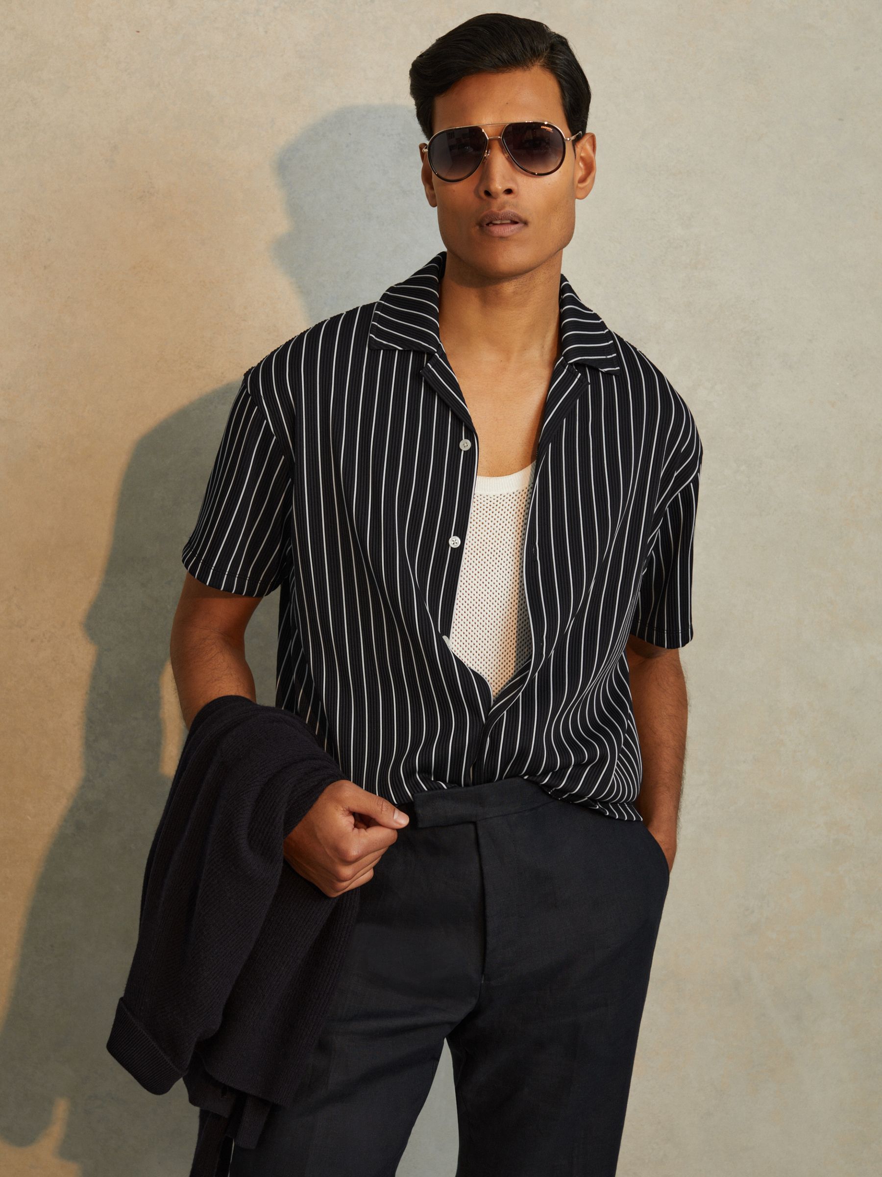 Ribbed Striped Cuban Collar Shirt in Navy/White