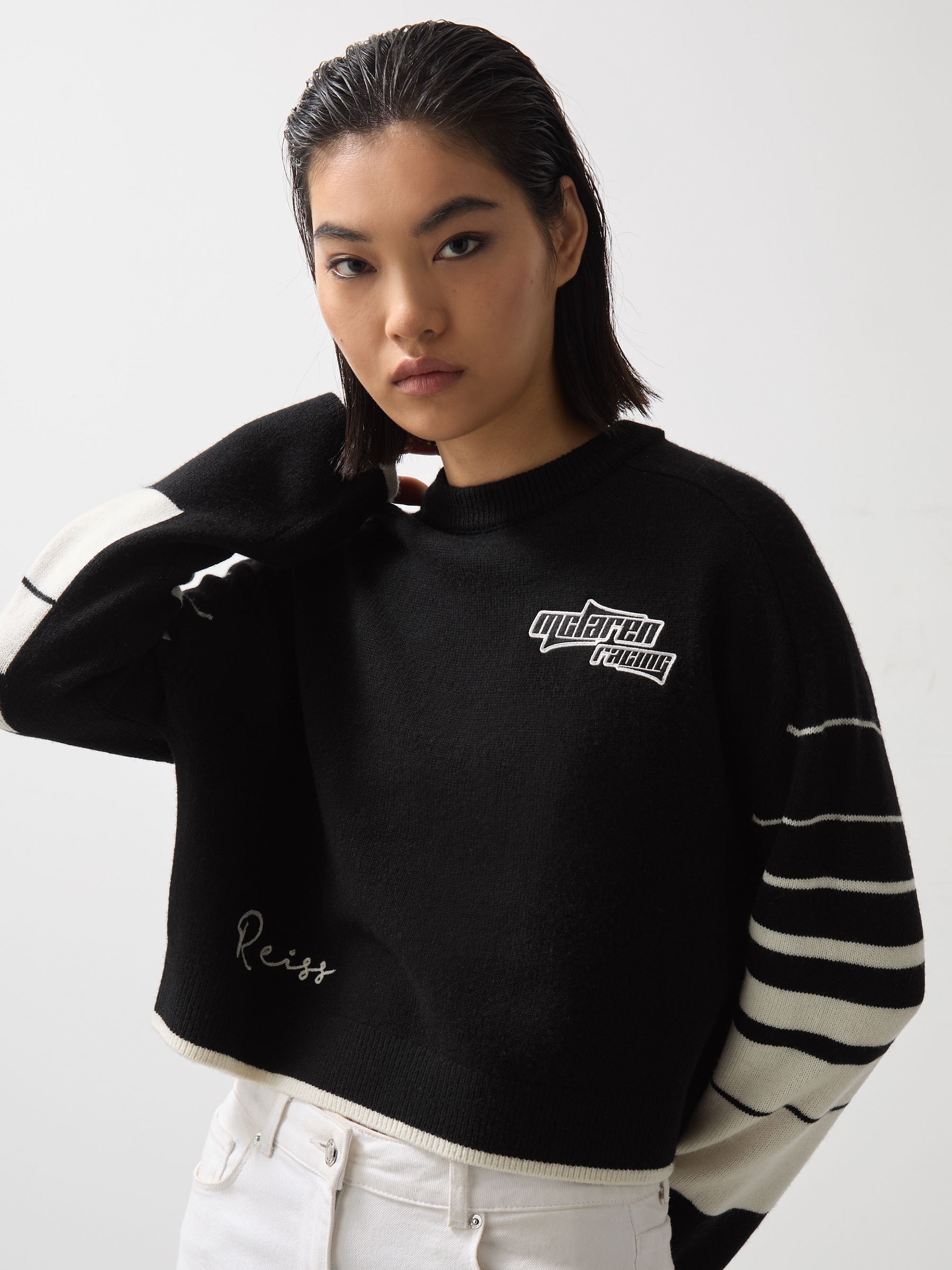 McLaren F1 Team Wool-Cashmere Cropped Jumper in Black/White
