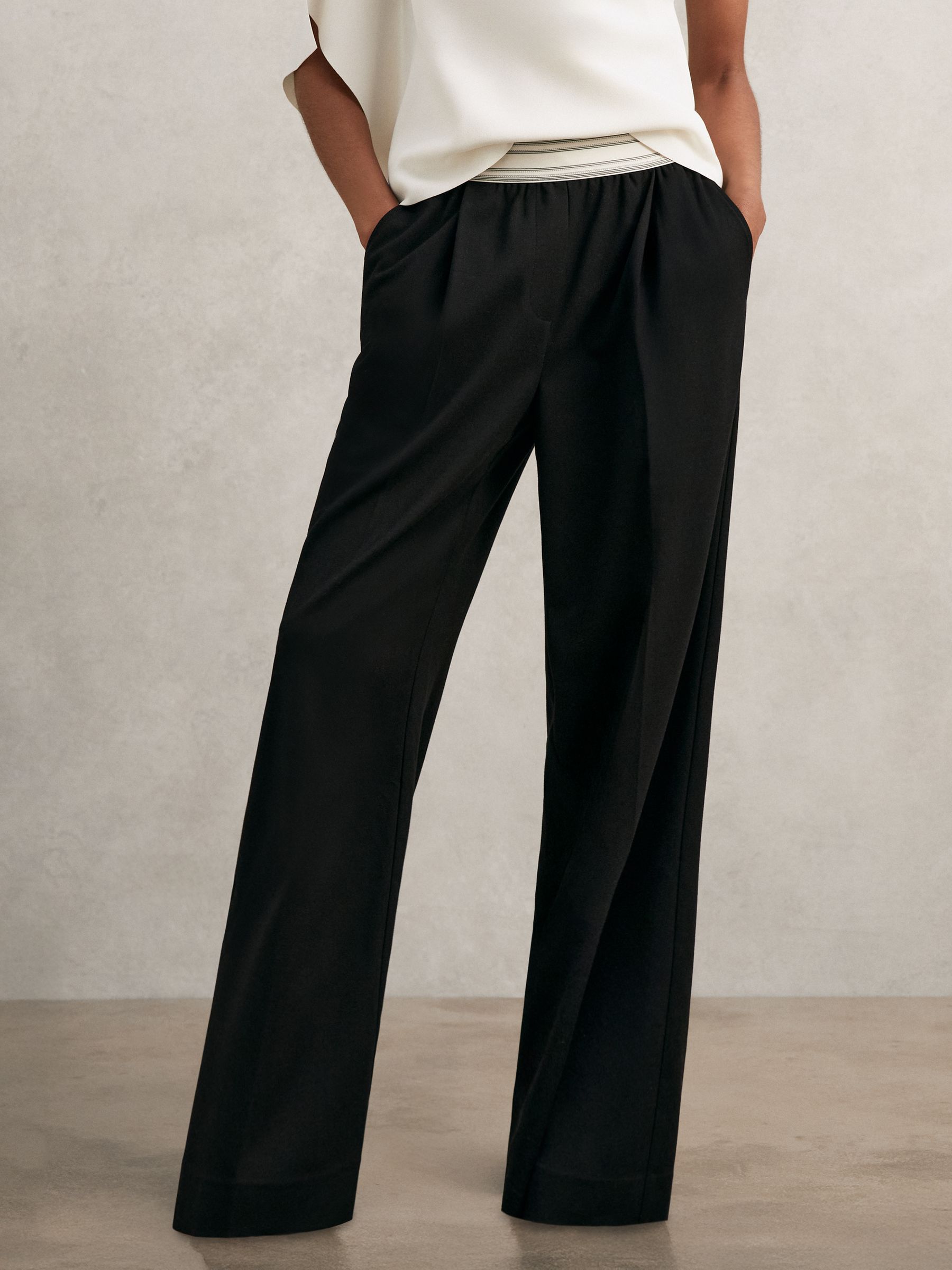 Petite Wide-Leg Contrast-Waistband Trousers in Black