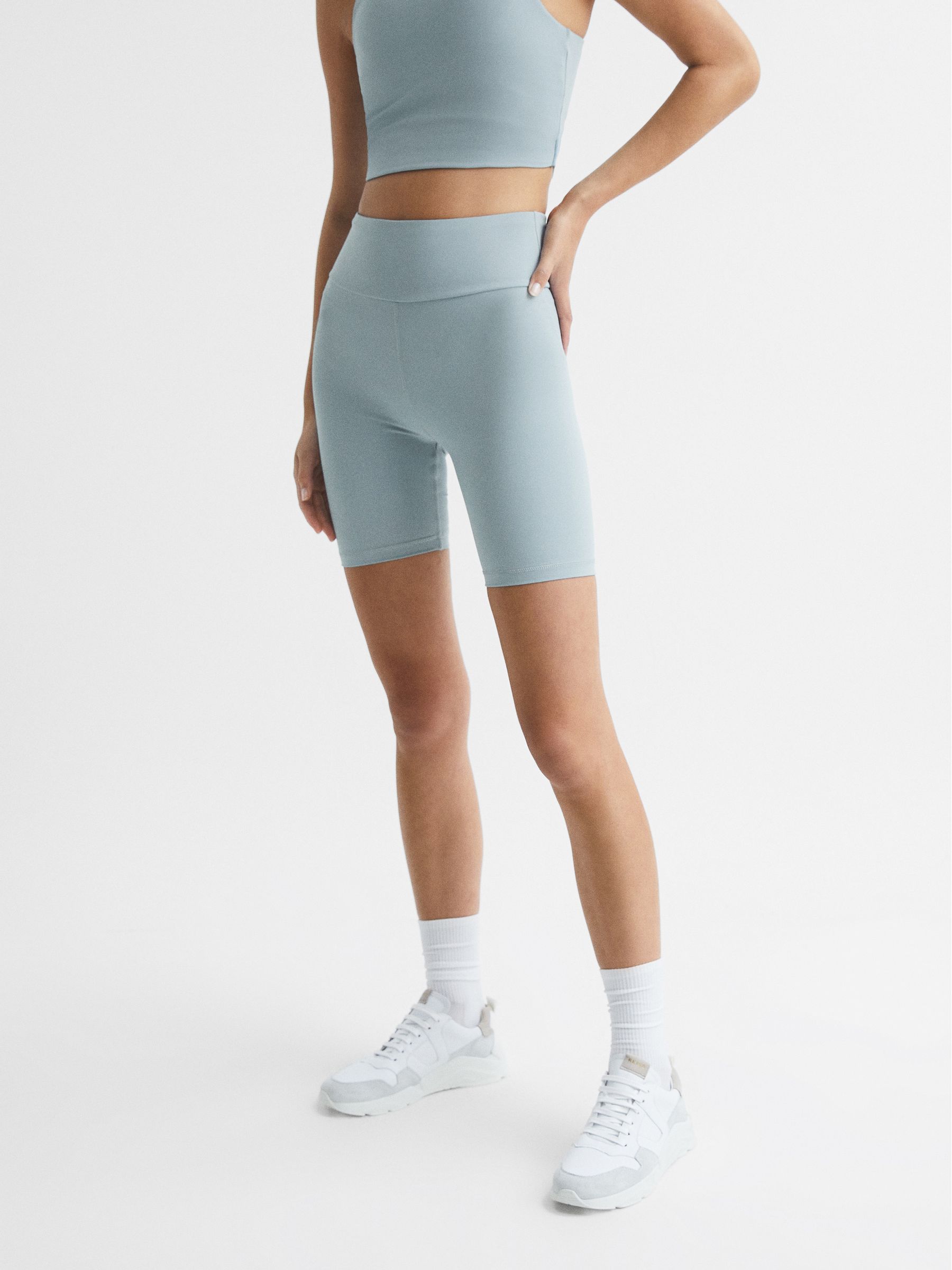 Castore Performance Shorts in Blue