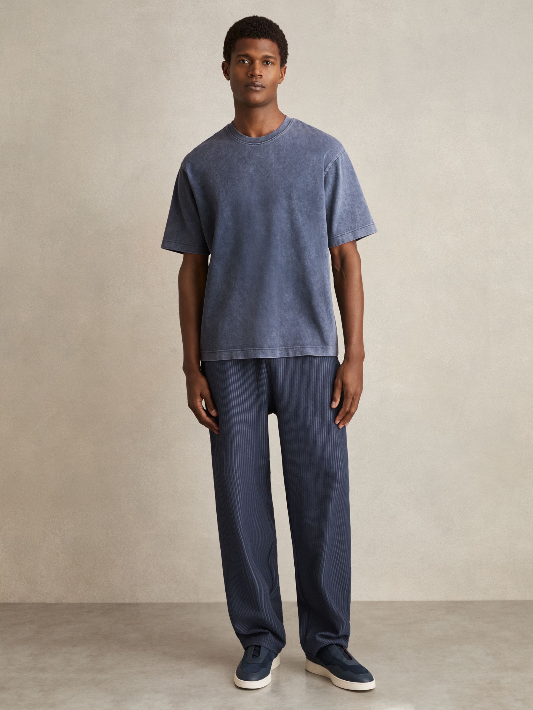 Cotton Garment-Dyed Oversize T-Shirt in Indigo Blue