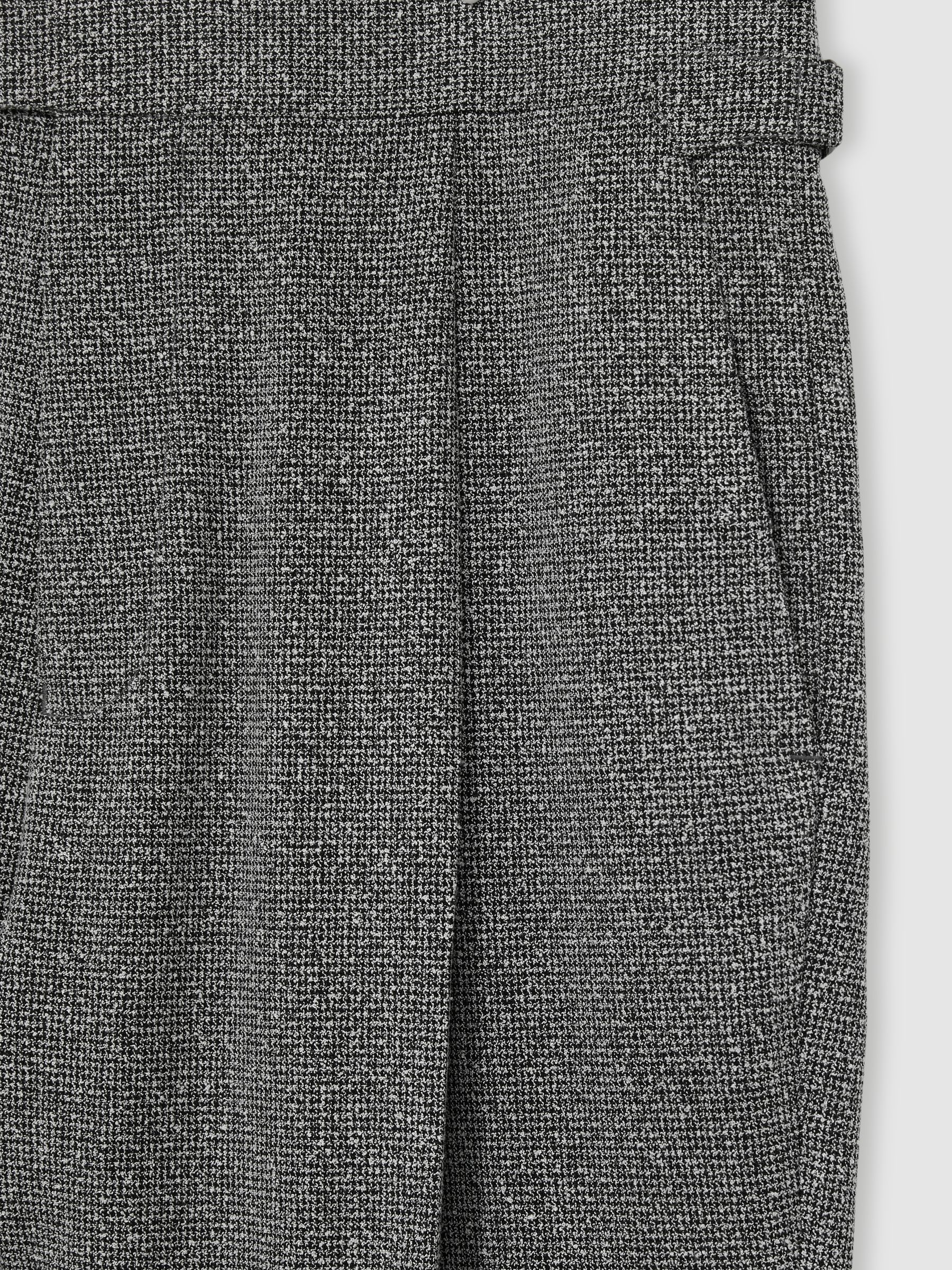 Puppytooth-Check Tailored Trousers in Soft Grey