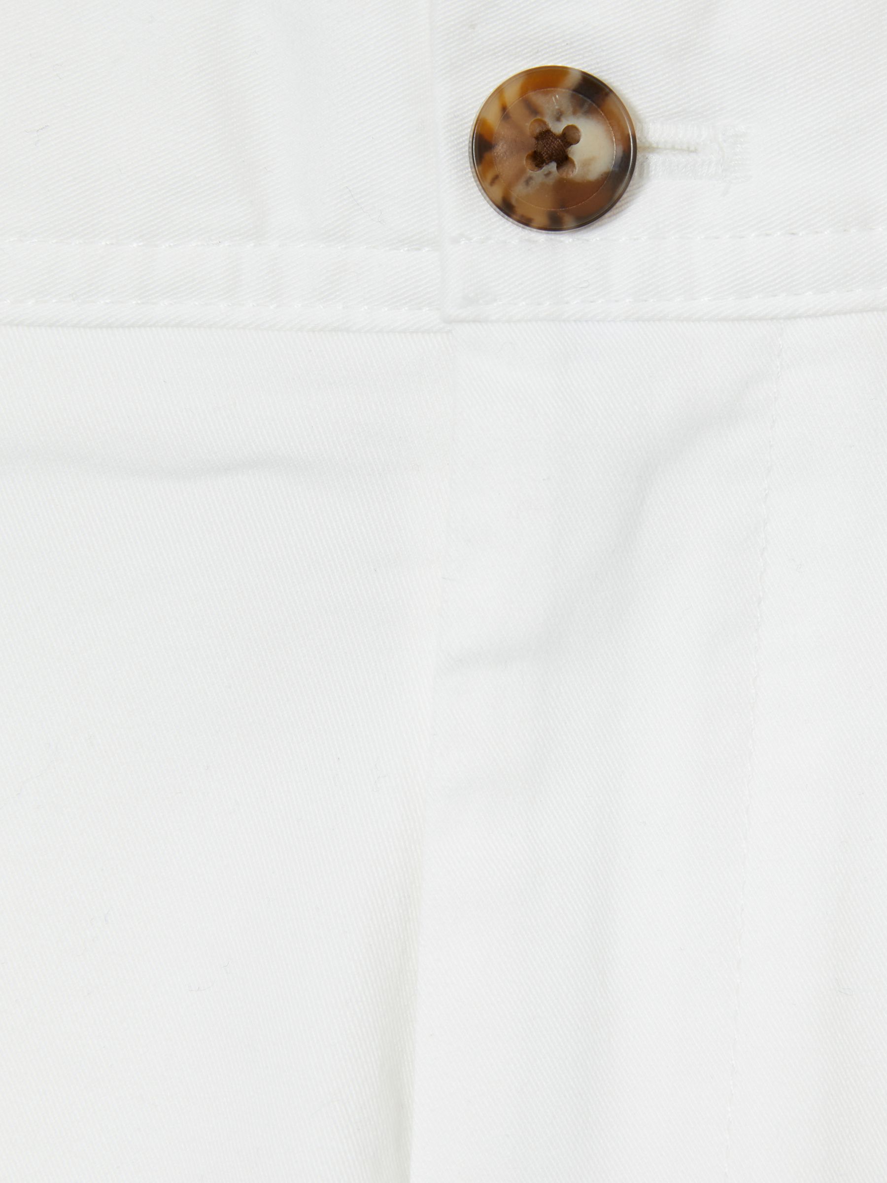 Washed Cotton Slim Fit Chino in White