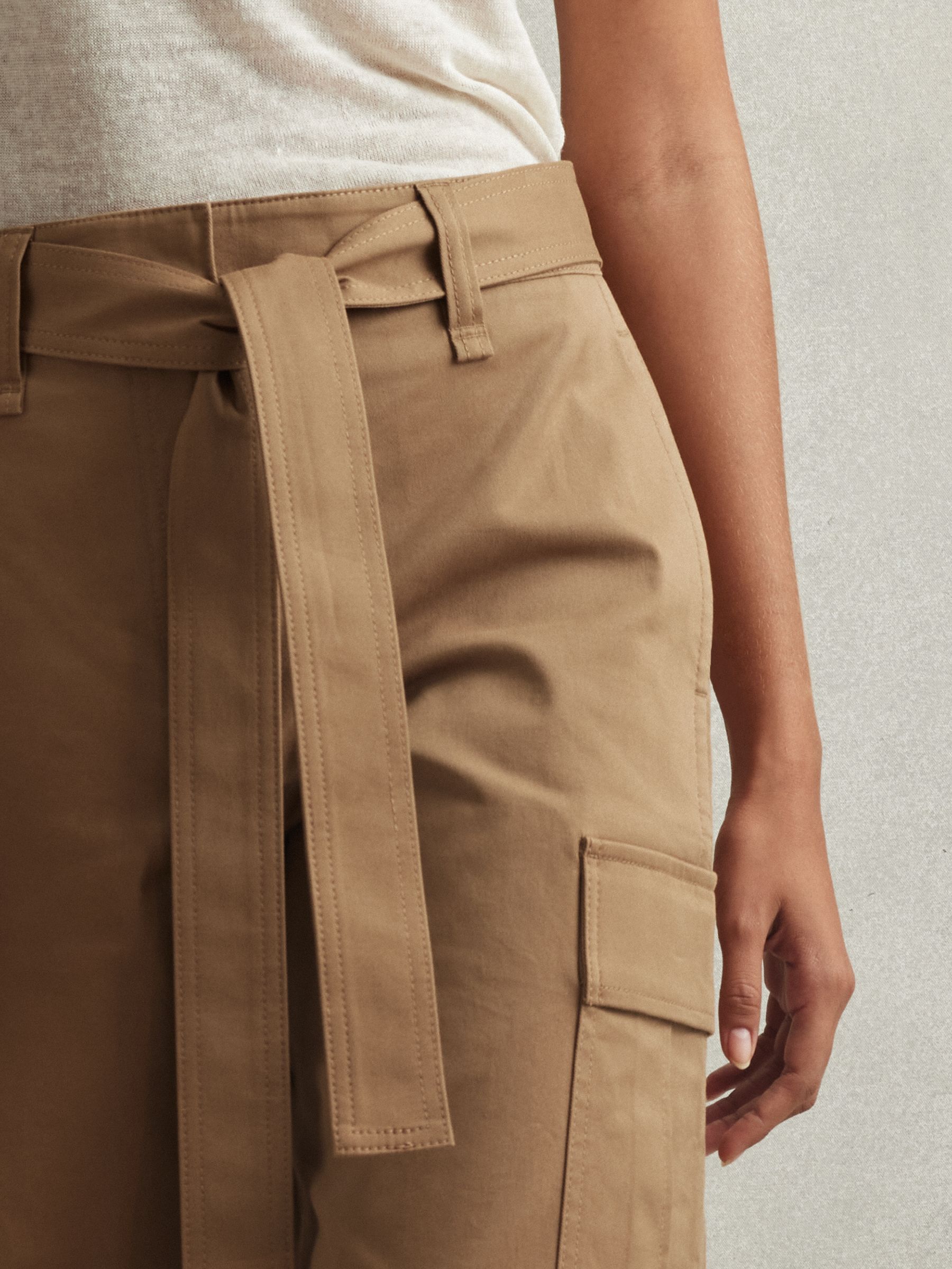 Cotton Blend Wide Leg Cargo Trousers in Camel