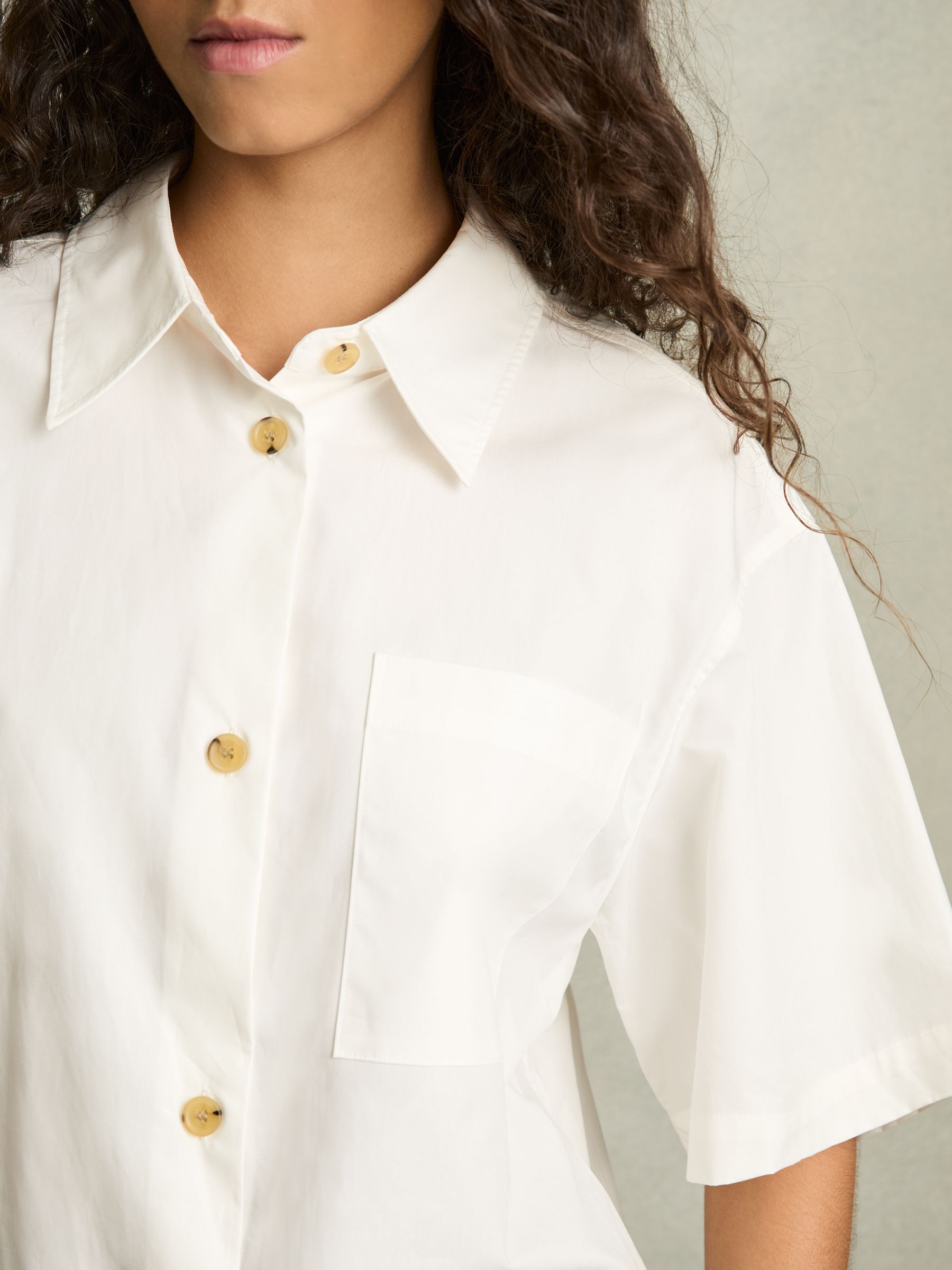 Cotton Short-Sleeve Shirt in White