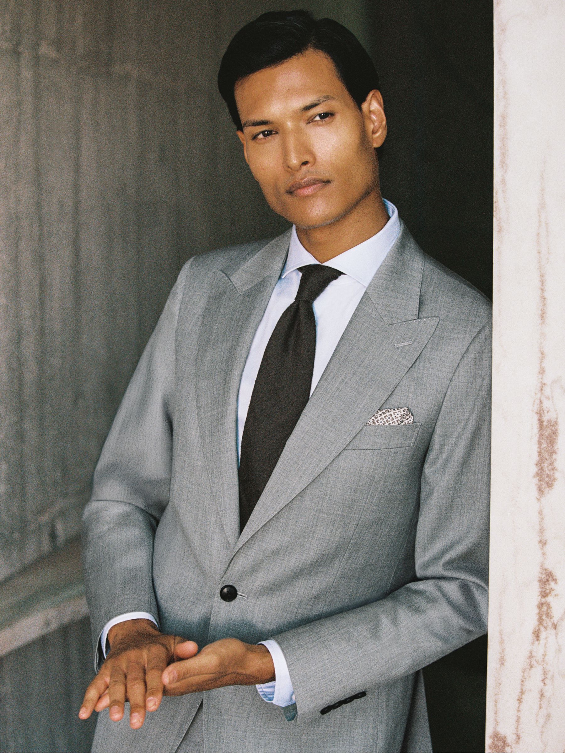 Slim-Fit Wool Single Breasted Suit Blazer in Mid Grey