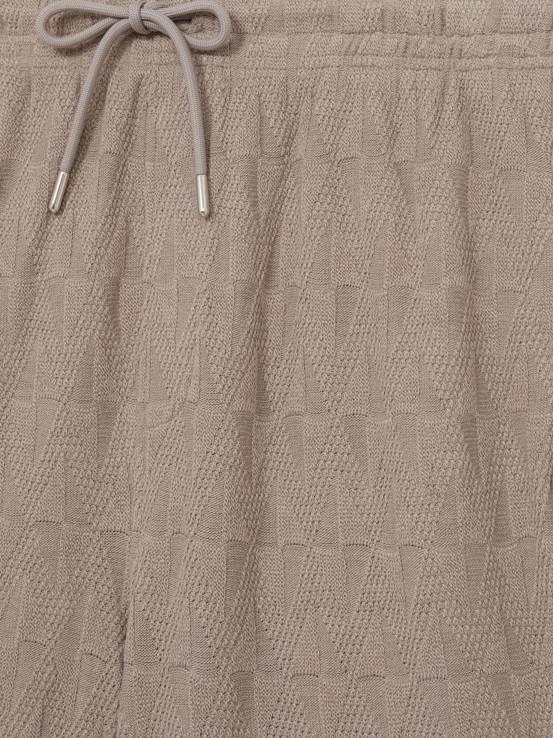 Cotton Textured Drawstring Shorts in Mink Brown