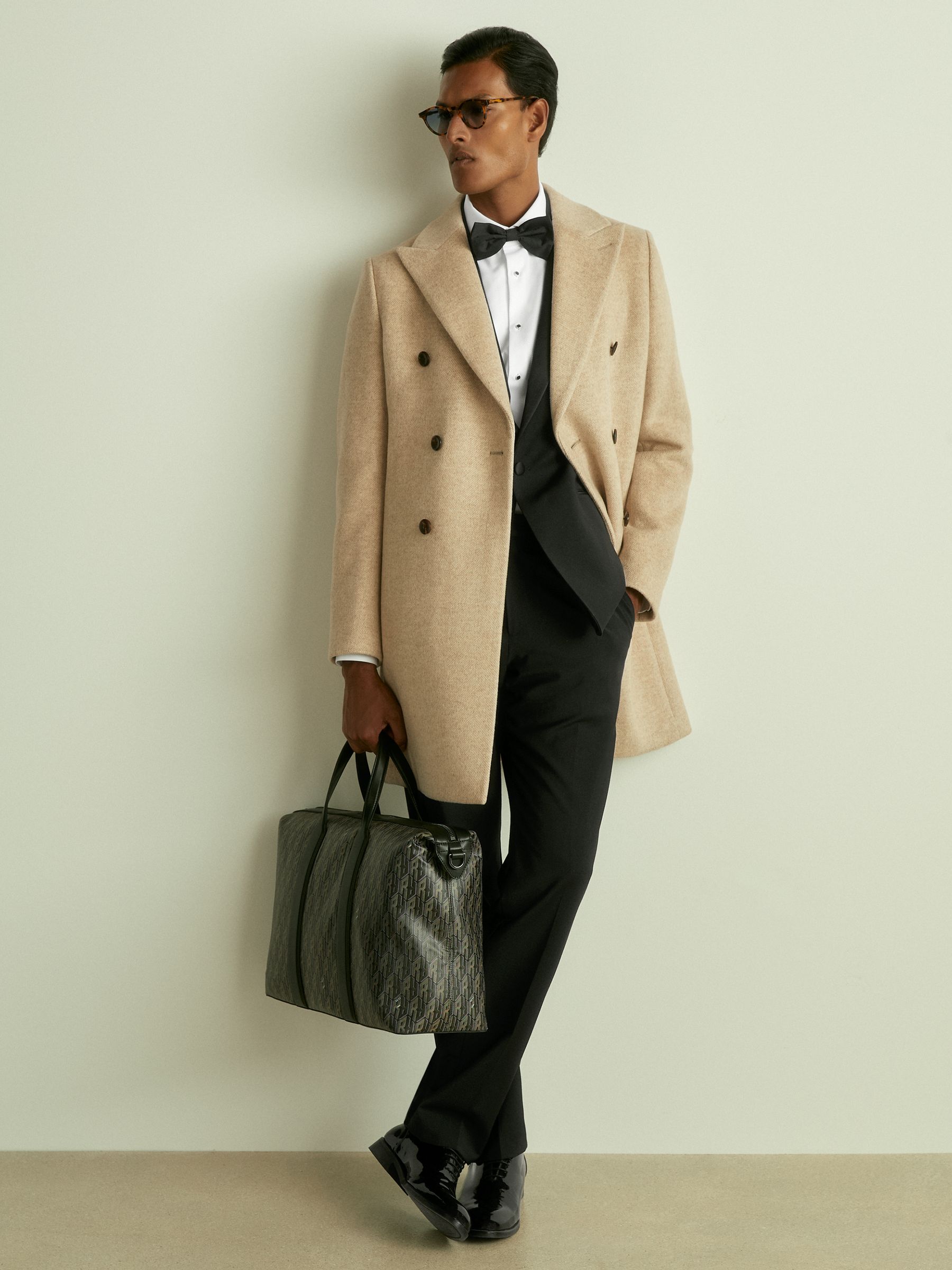 Regular Fit Single Breasted Tuxedo Jacket in Black