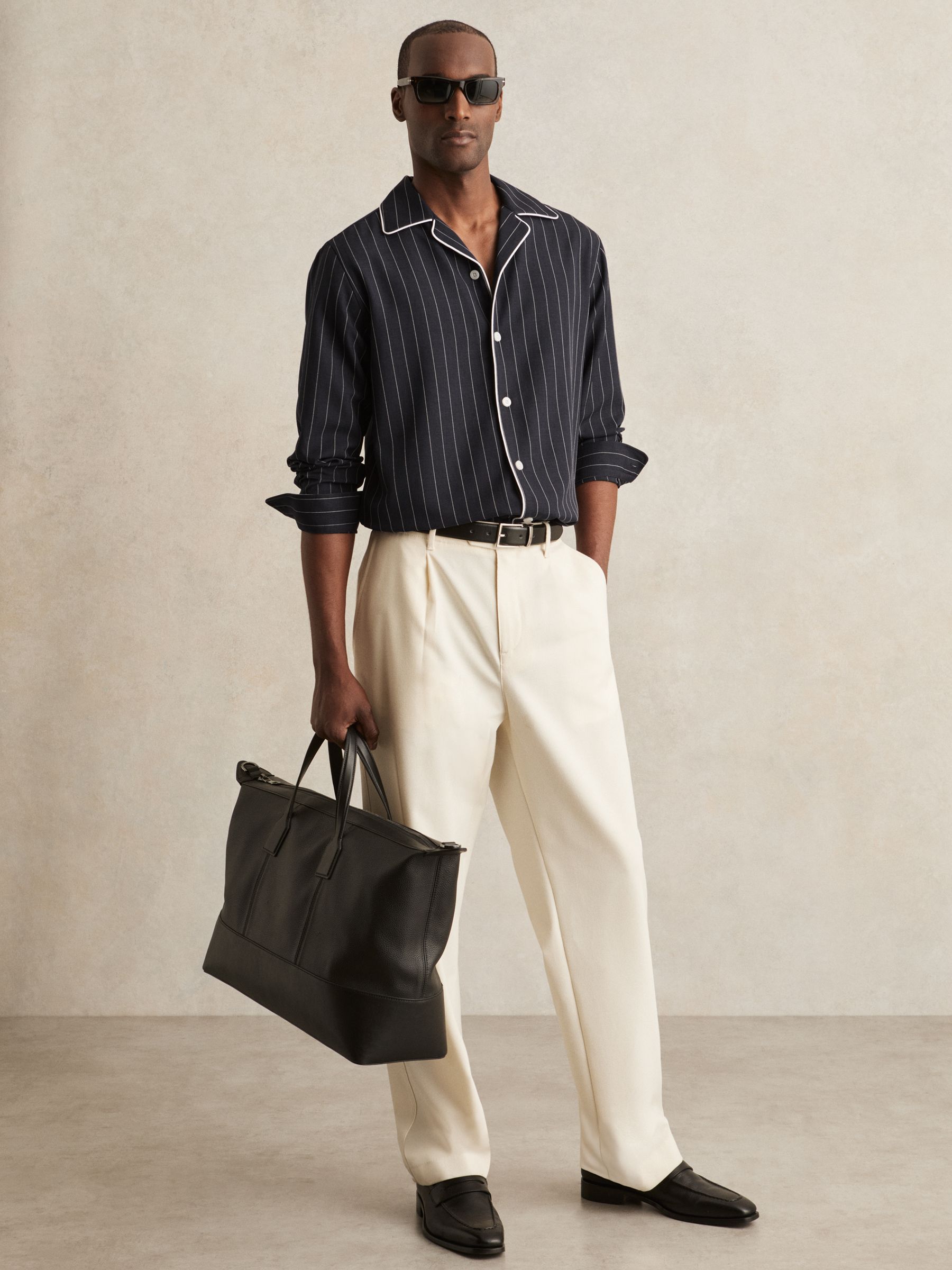 Pinstripe Cuban-Collar Piped Shirt in Navy/White