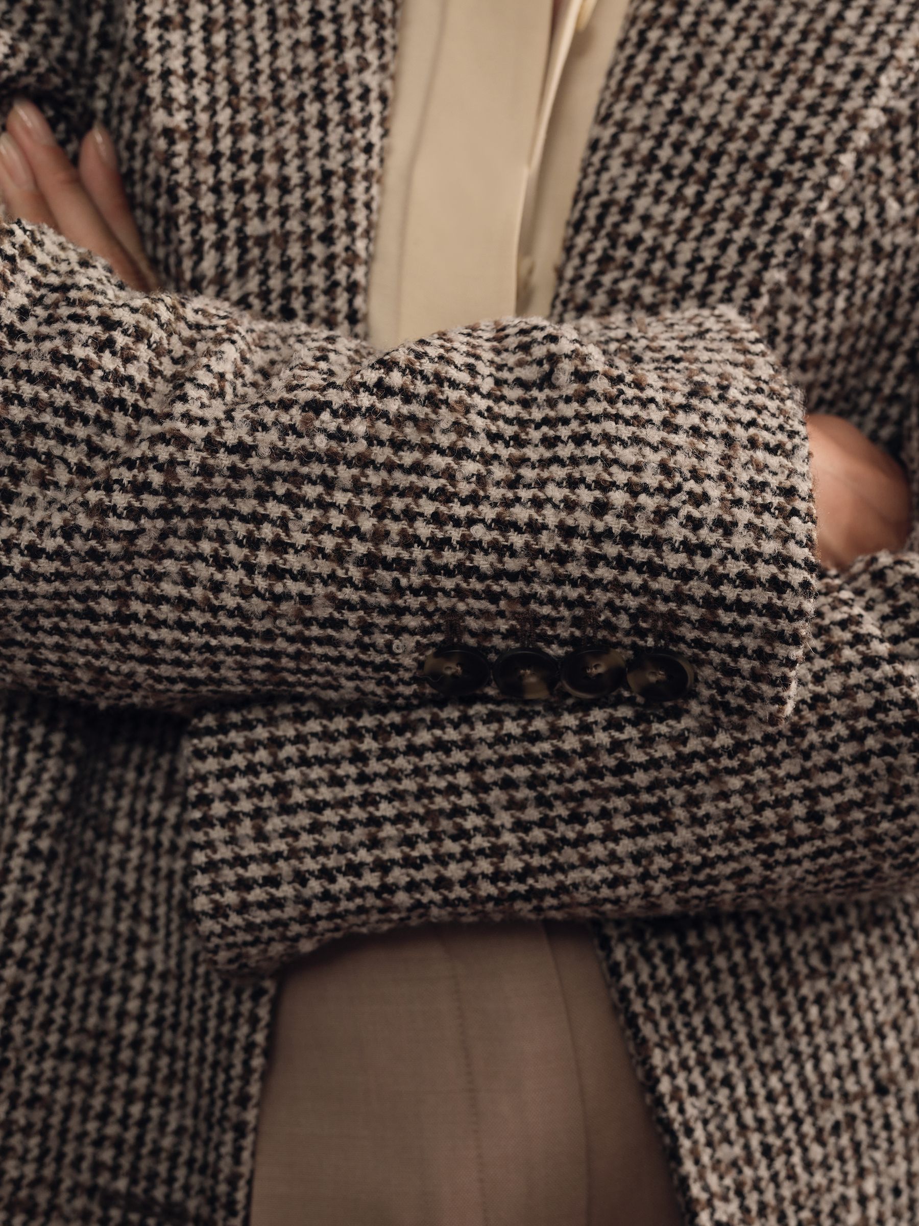 Wool-Blend Houndstooth-Check Coat in Brown Check