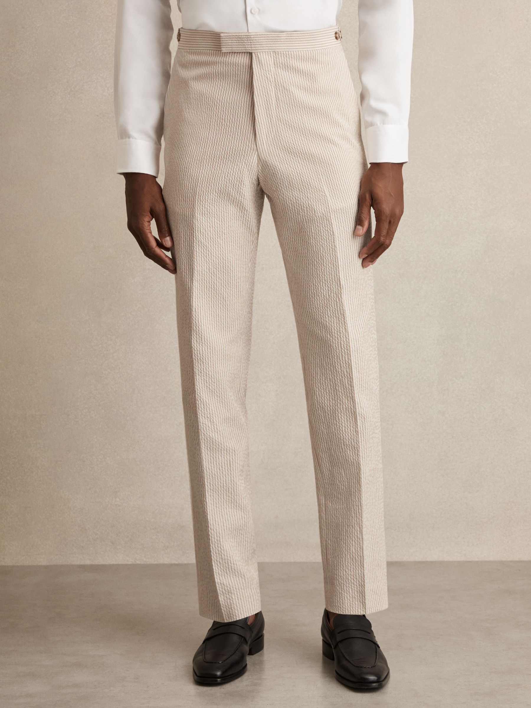 Seersucker Slim-Fit Suit Trousers in Oatmeal/White