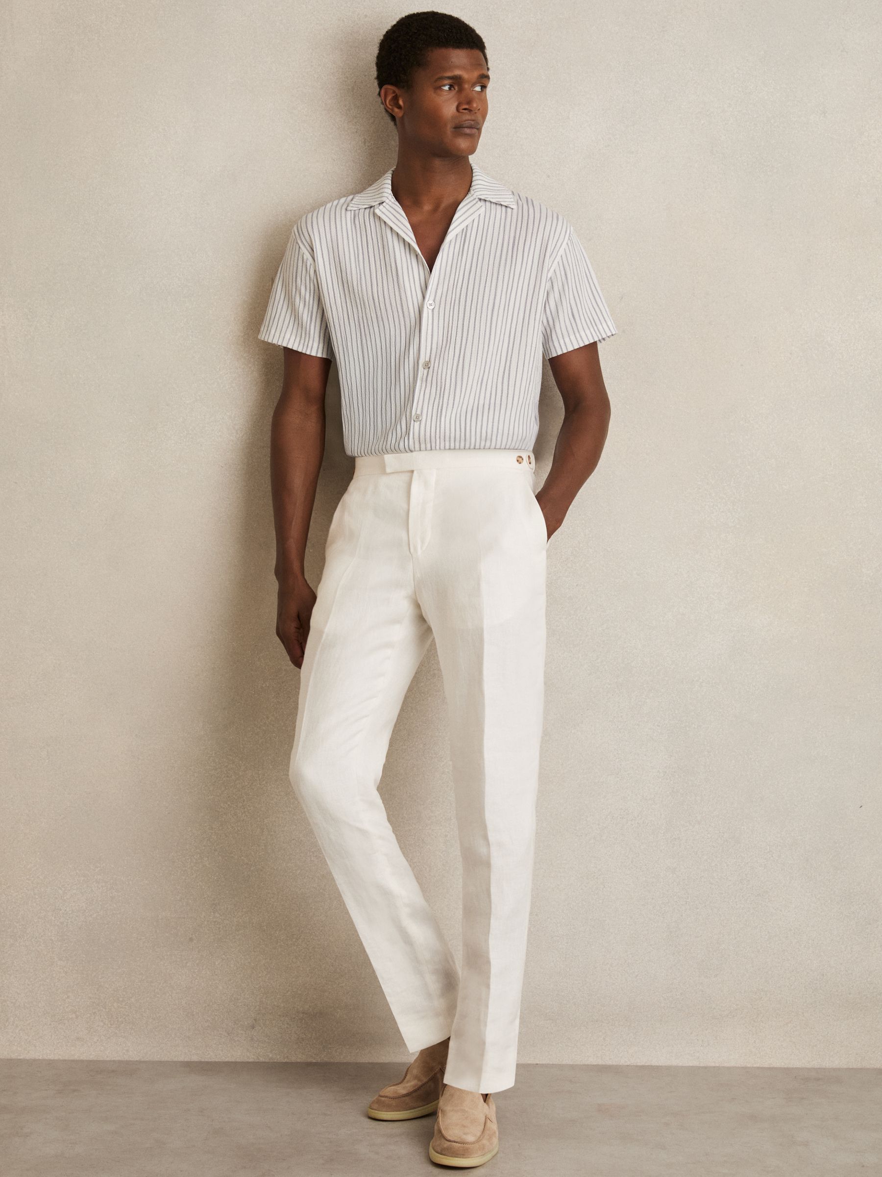 Textured Stripe Cuban Collar Shirt in White/Soft Blue