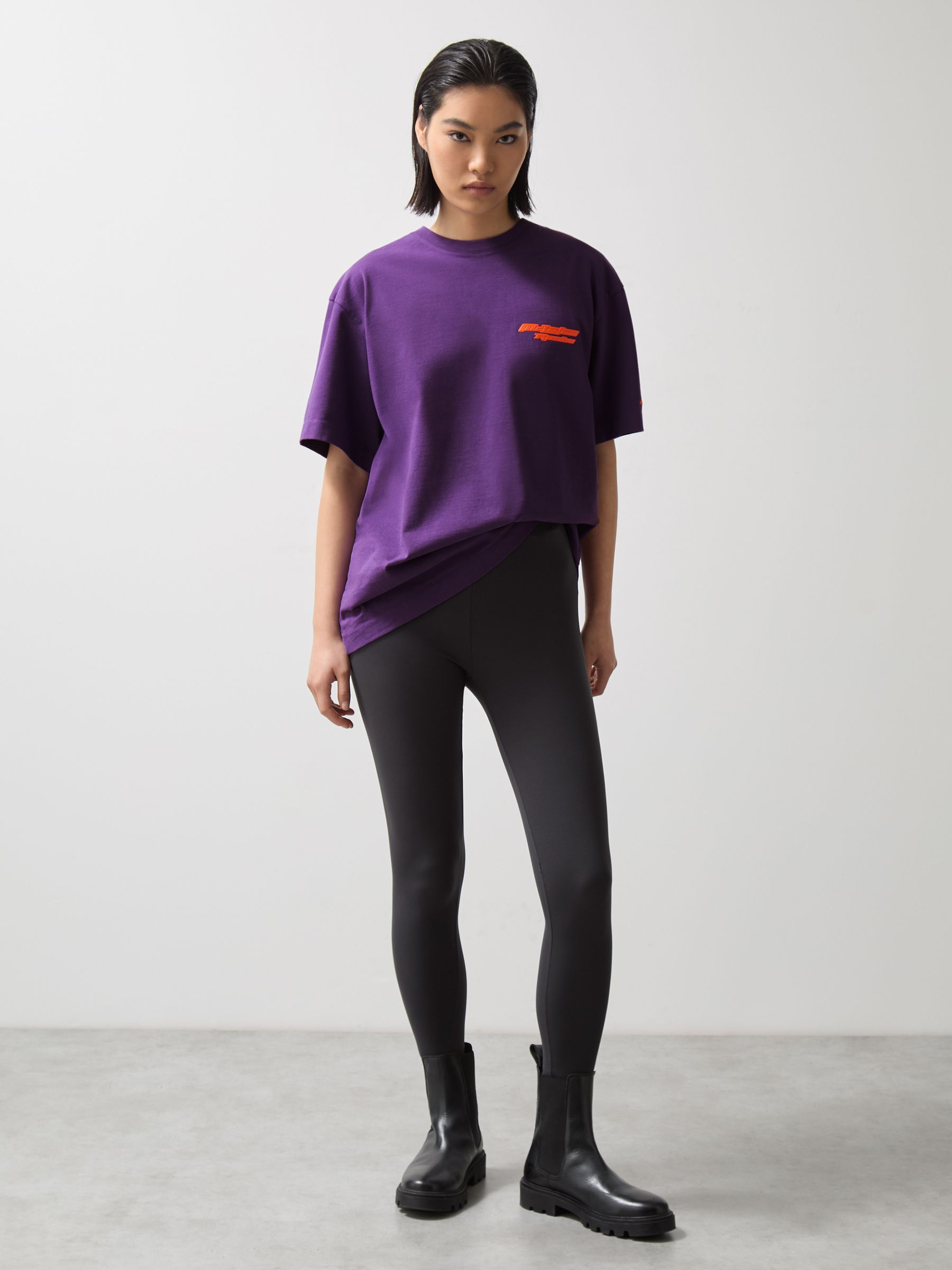 McLaren F1 Team Oversize Unisex Fit Logo T-Shirt in Purple