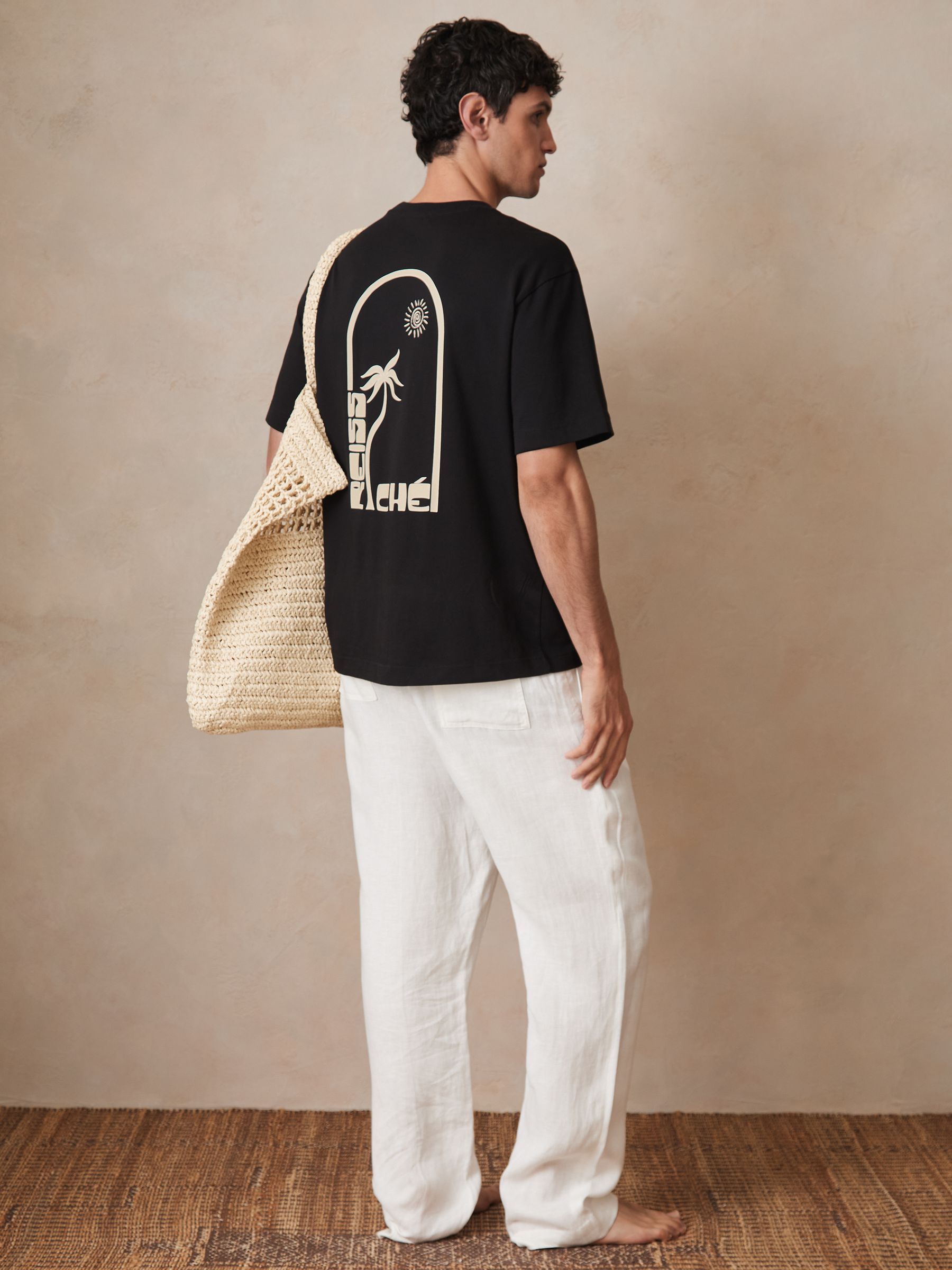 Reiss | Ché Cotton Palm-Print T-Shirt in Black