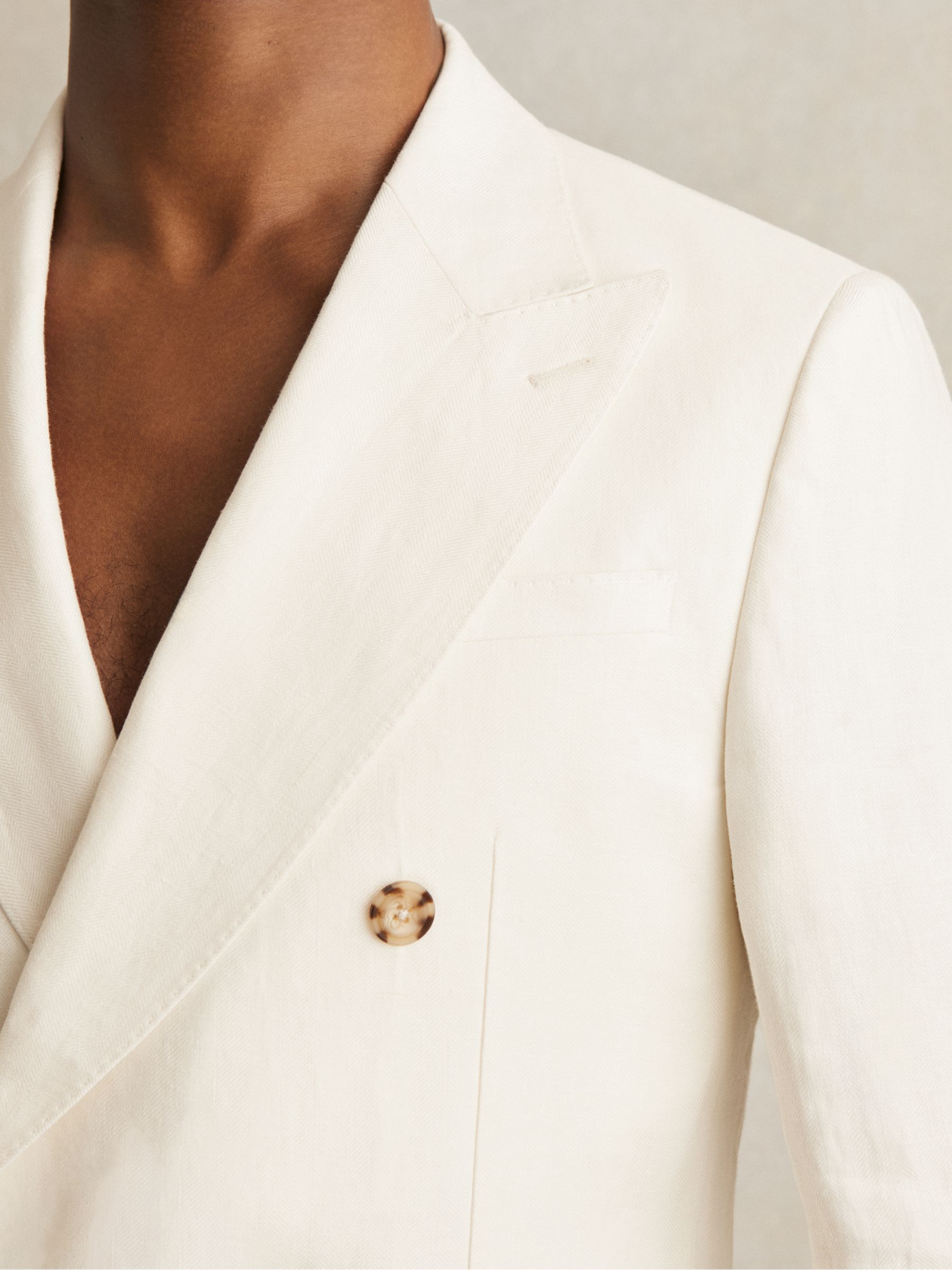 Linen Double-Breasted Suit Blazer Slim-Fit in Herringbone in White
