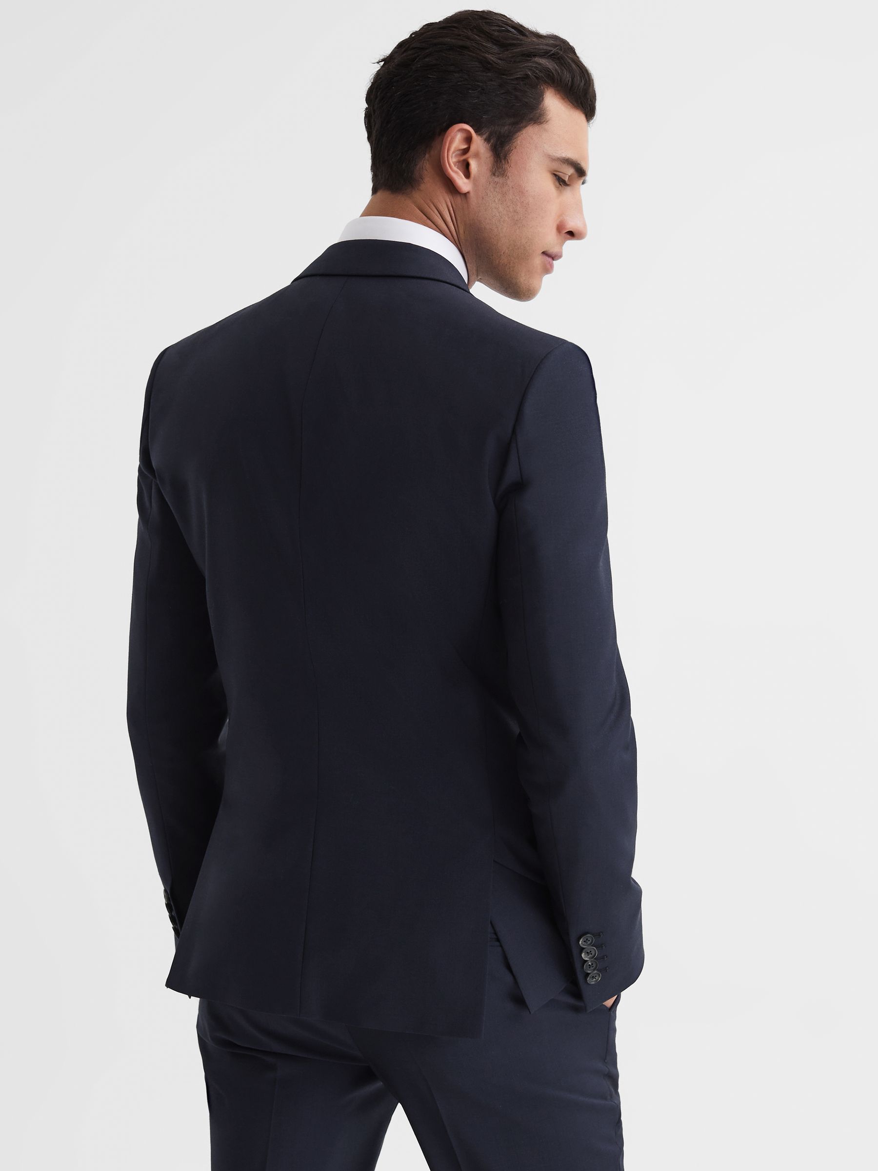 Modern Fit Travel Blazer in Navy