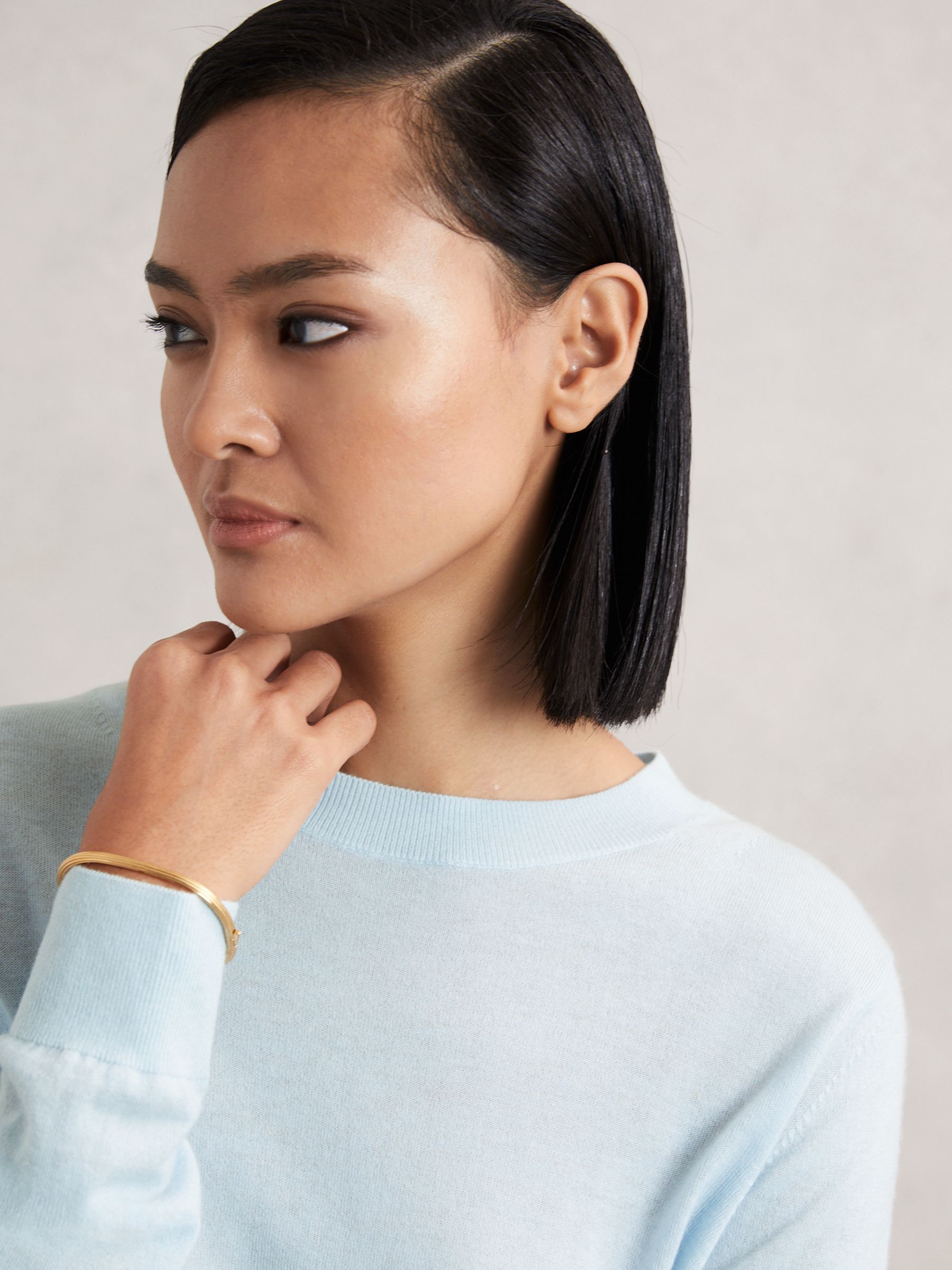 Merino Wool Crew-Neck Jumper in Blue