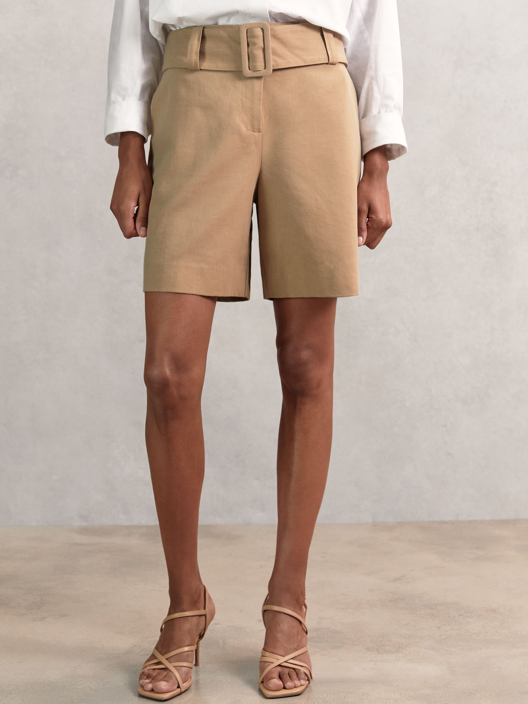 Cotton-Blend Belted Shorts With Linen in Camel