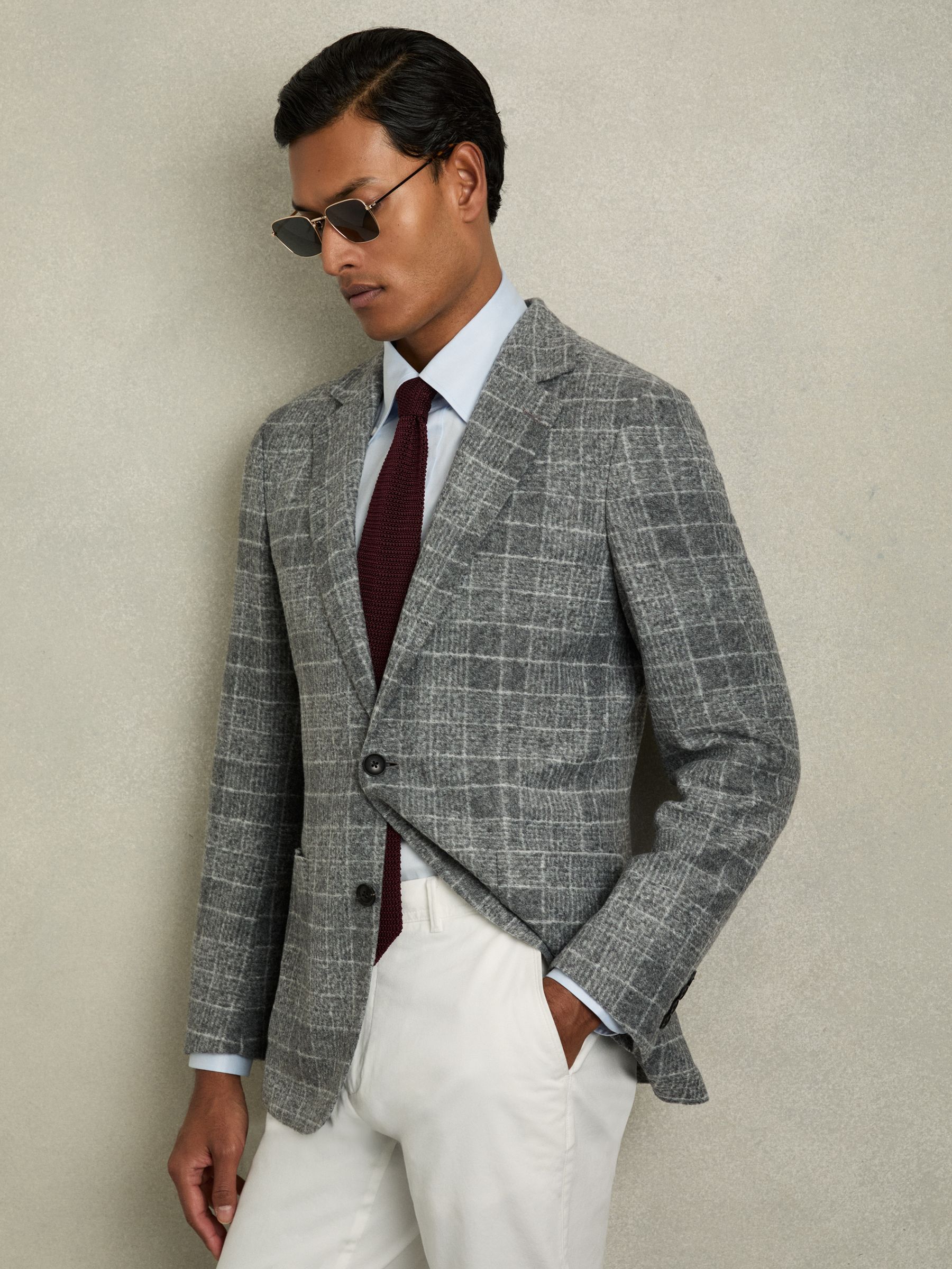 Silk Knitted Tie in Burgundy