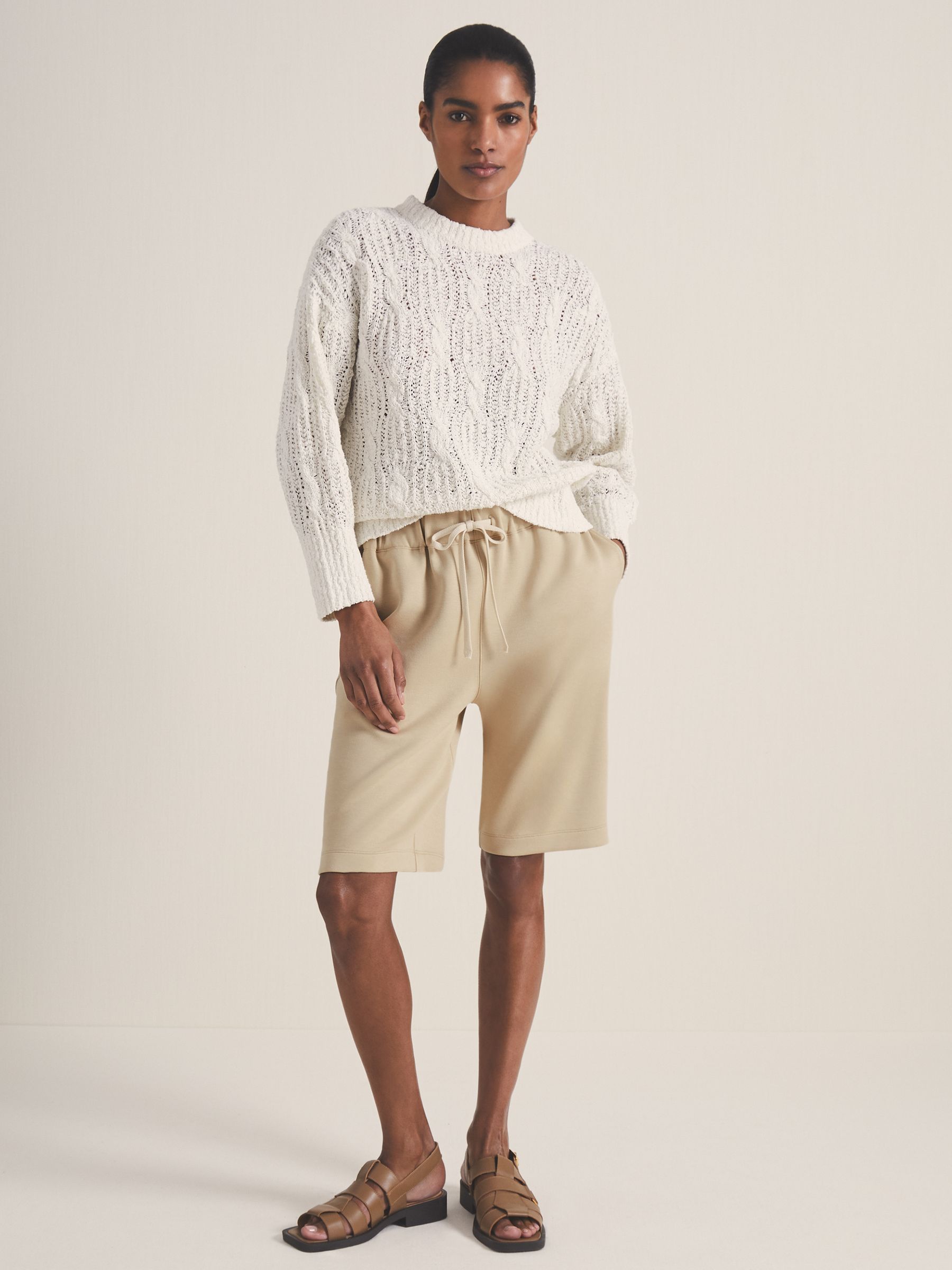 Reiss | Les 100 Ciels Jersey Shorts in Sage