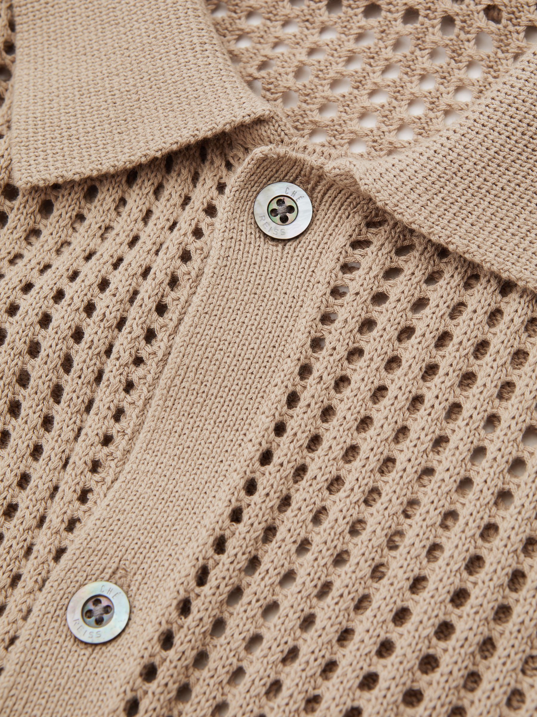 Reiss | Ché Open-Stitch Cuban Collar Shirt in Camel