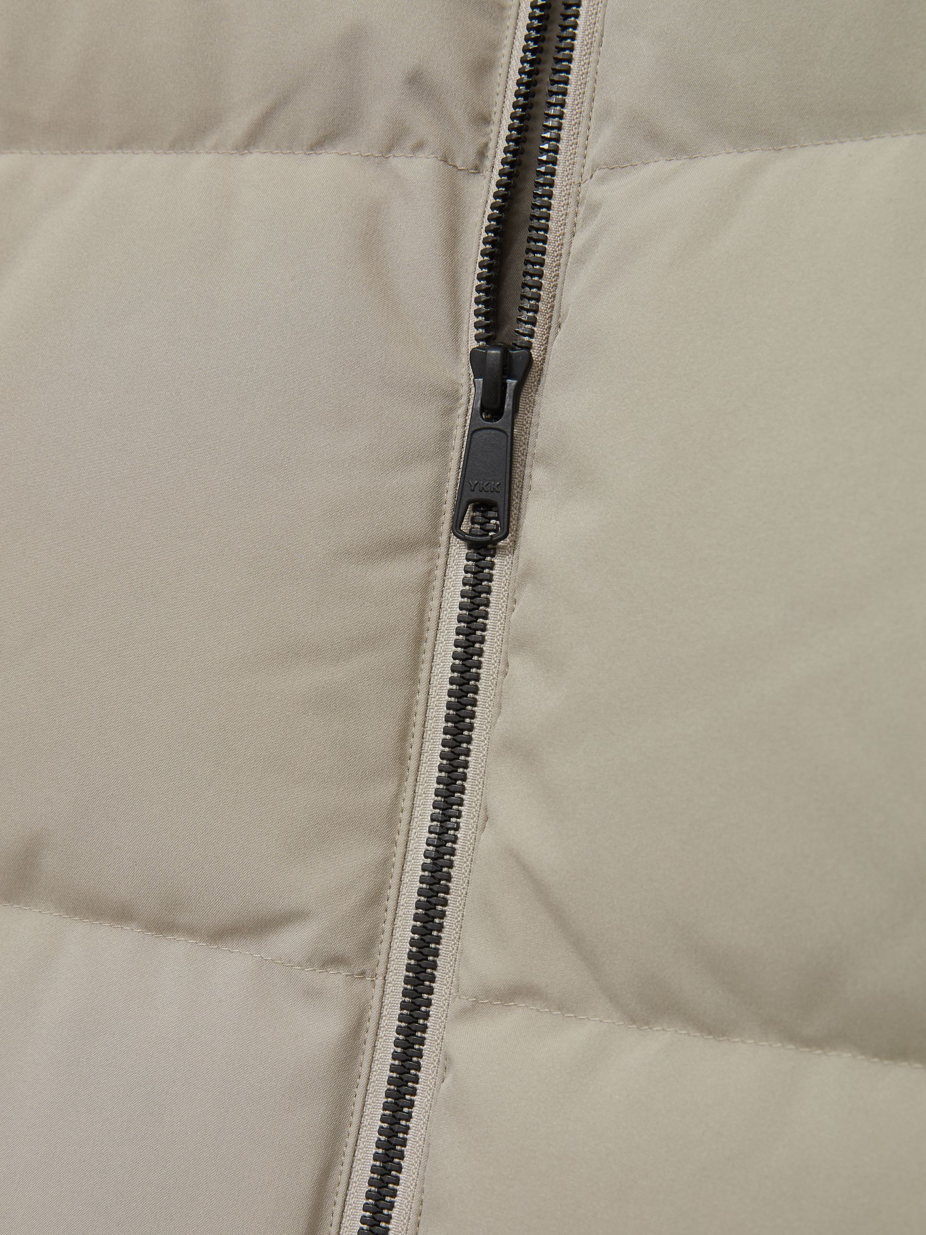 Scandinavian Edition Short Puffer Jacket in Khaki Sand