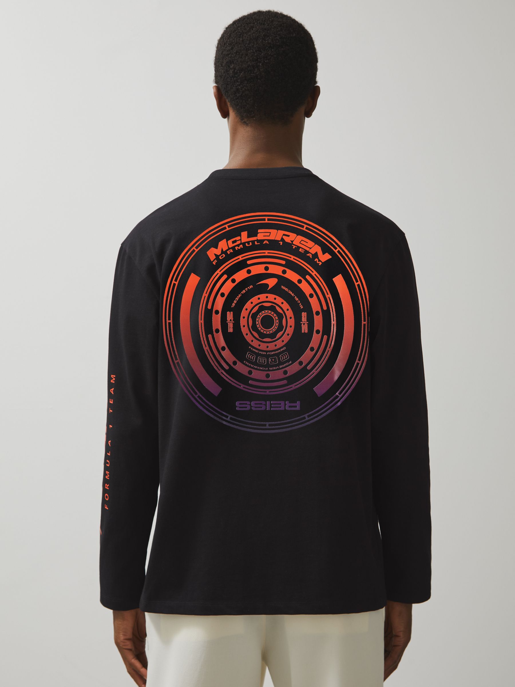 Unisex Fit McLaren F1 Team Tyre-Print T-Shirt in Black