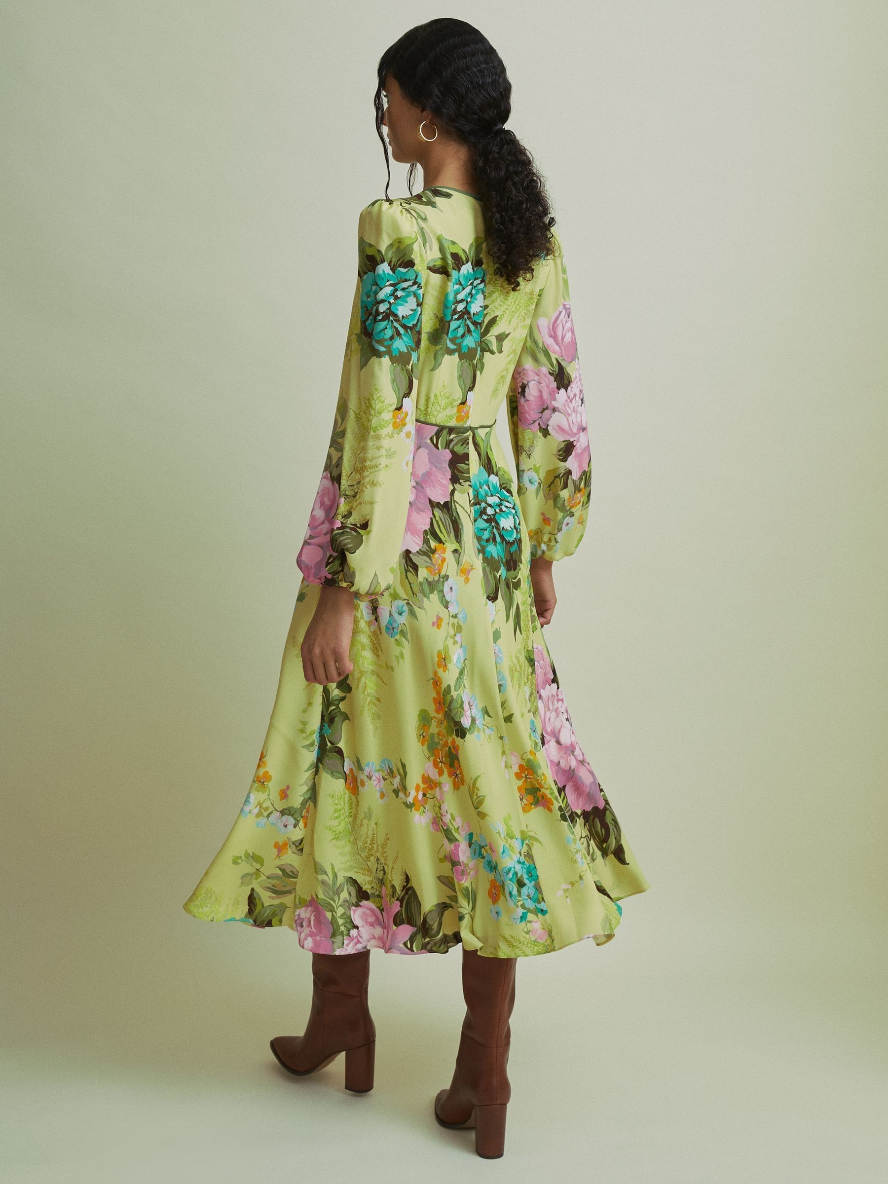 Florere Blouson Sleeve Midi Dress in Pale Green