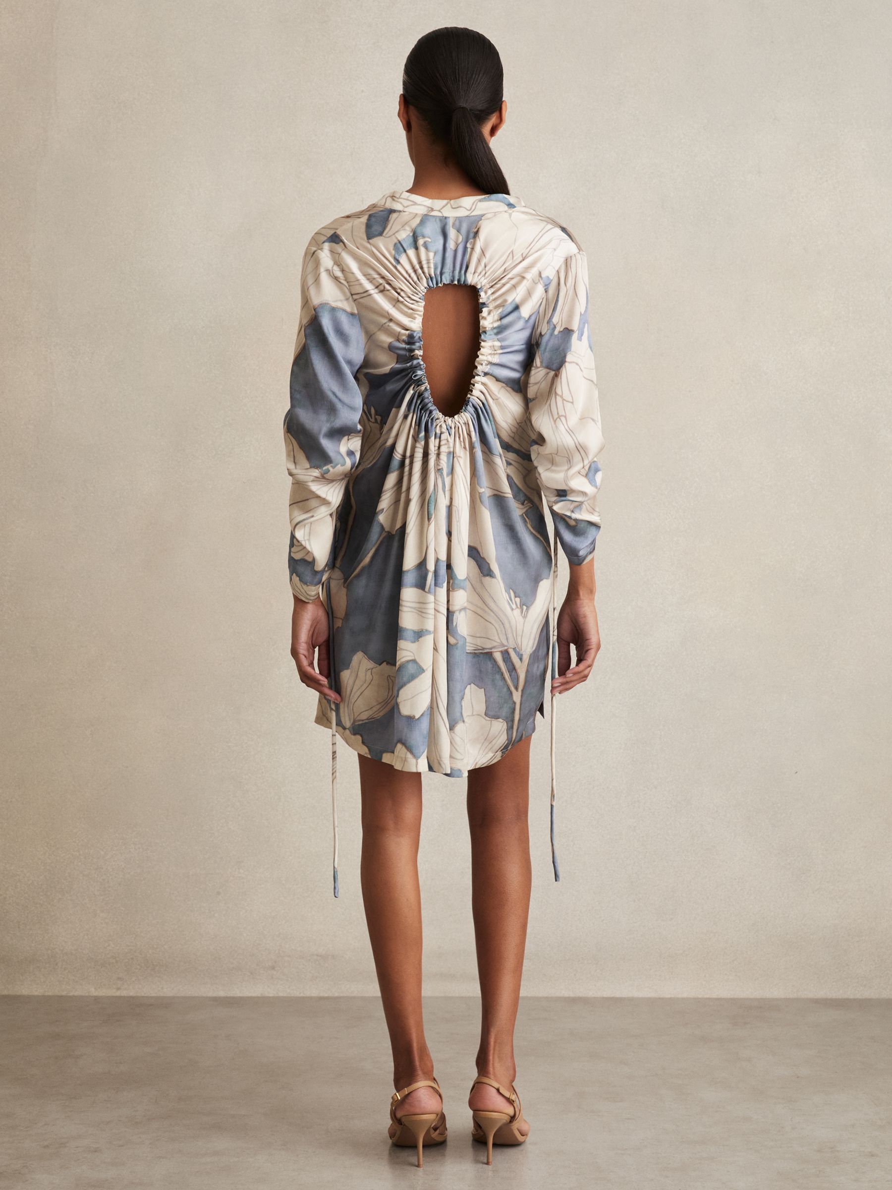 Floral Print Gathered Cut Out Shirt Dress in Blue