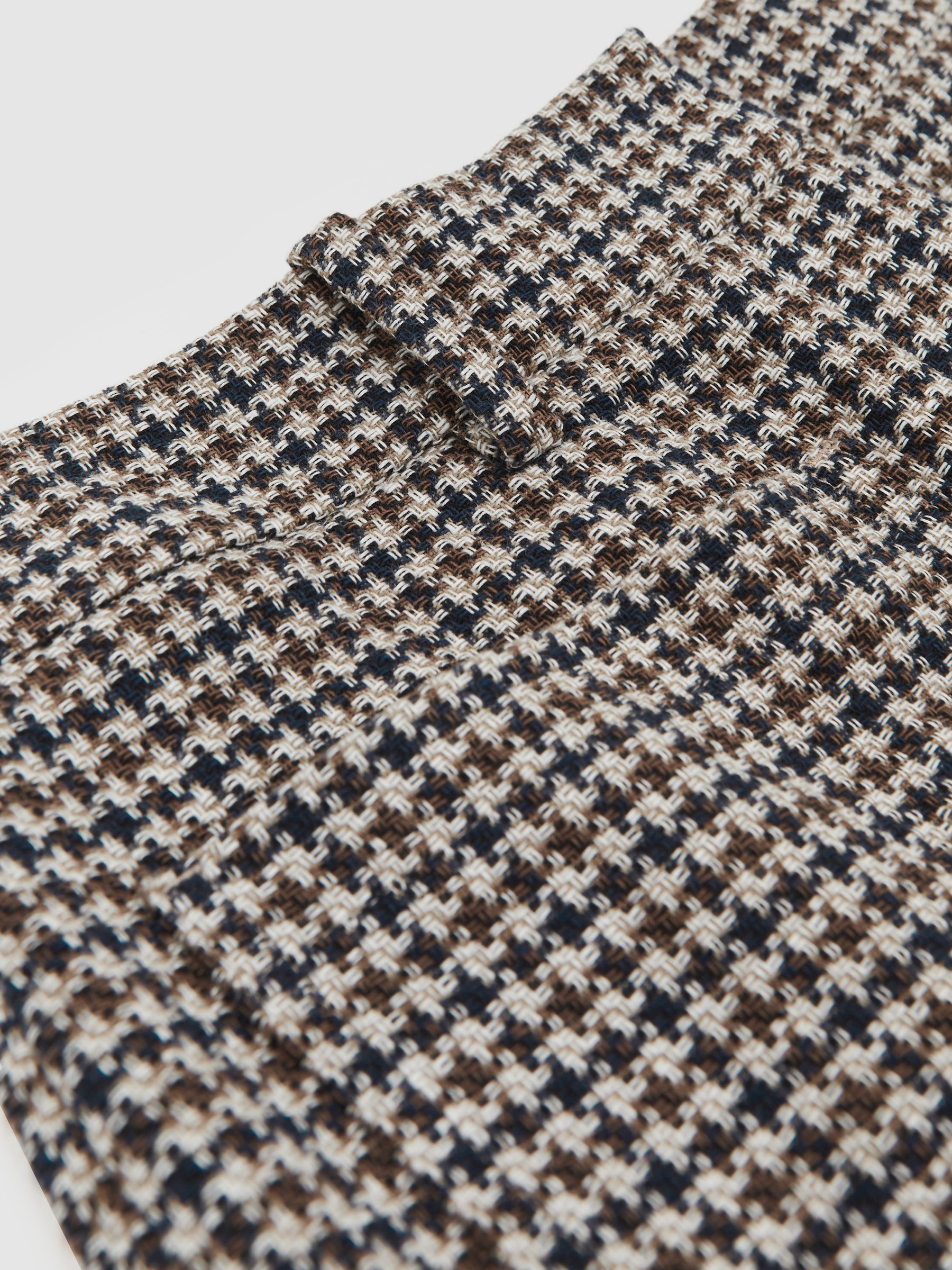 Trousers in Navy Neutral Check