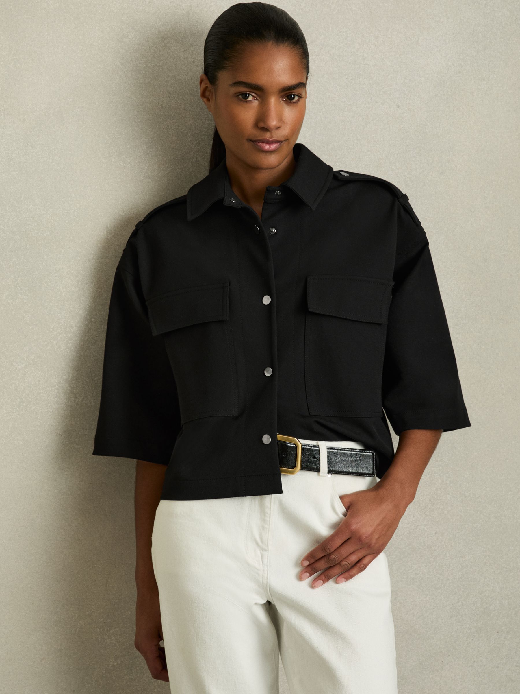 Cropped Twill Shirt Jacket in Black